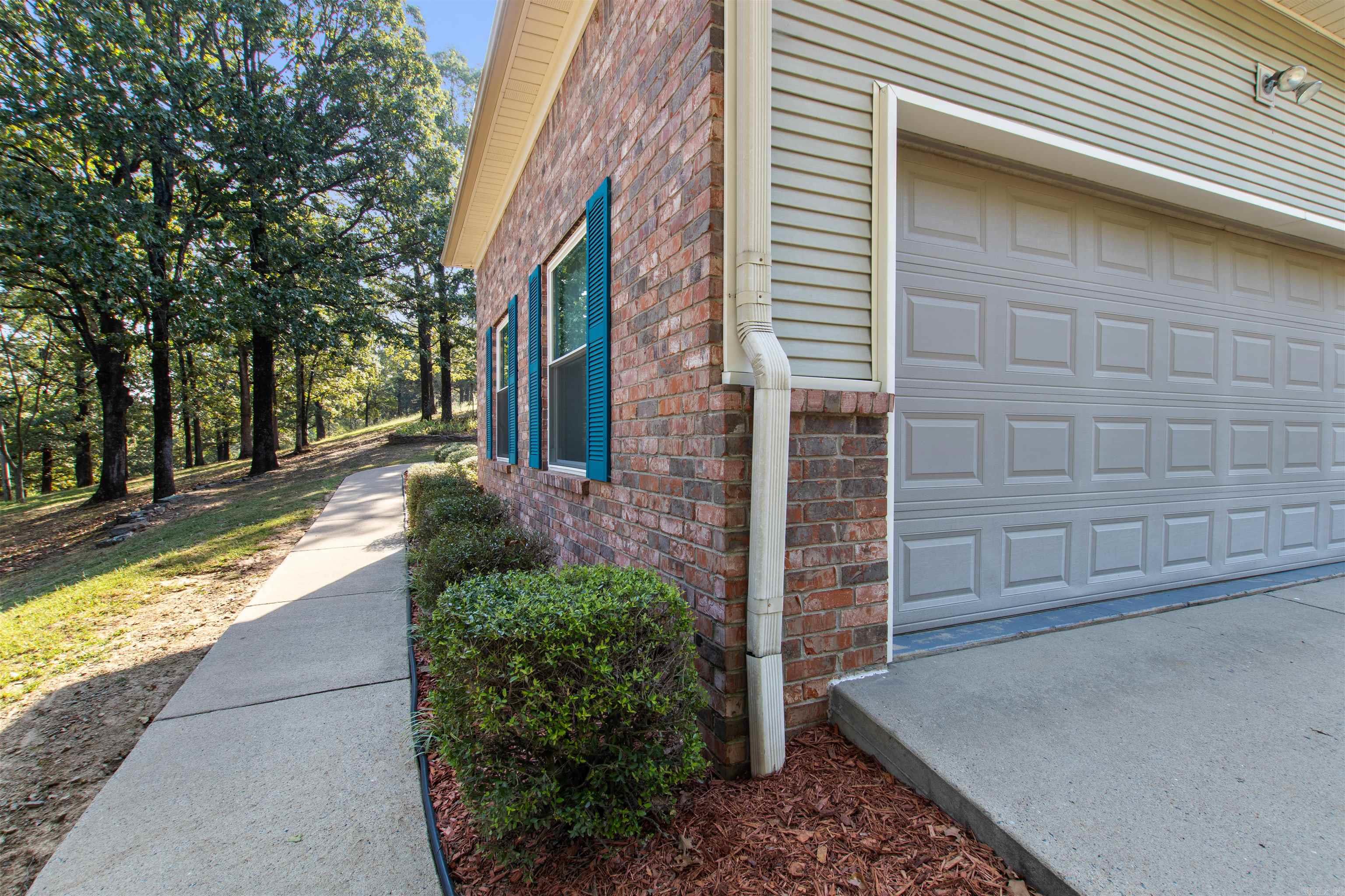 1125 Lewisburg Rd  Austin, AR