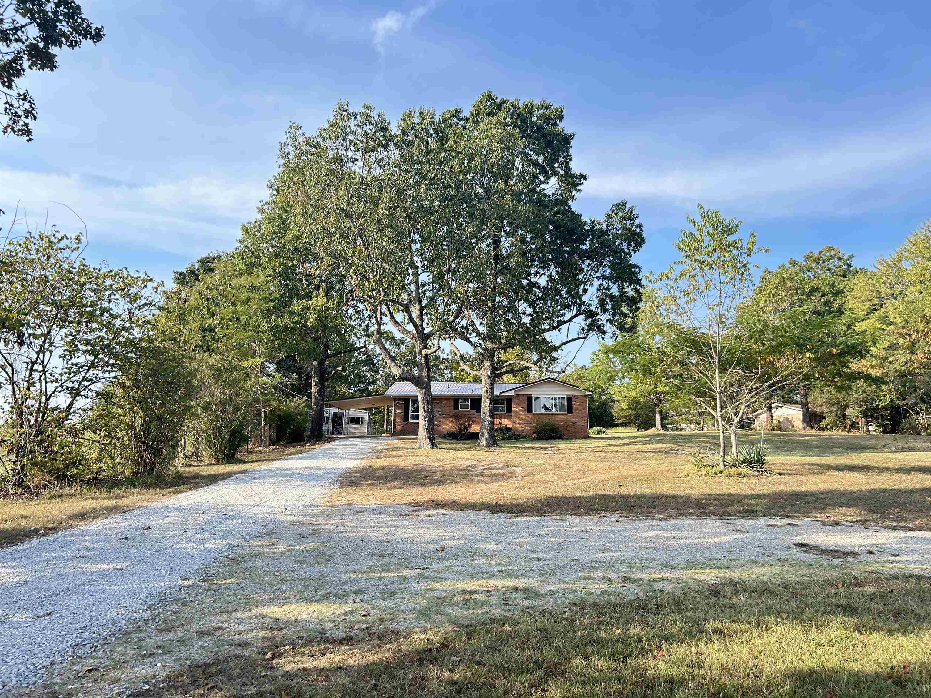 6347 US Hwy 62  Salem, AR