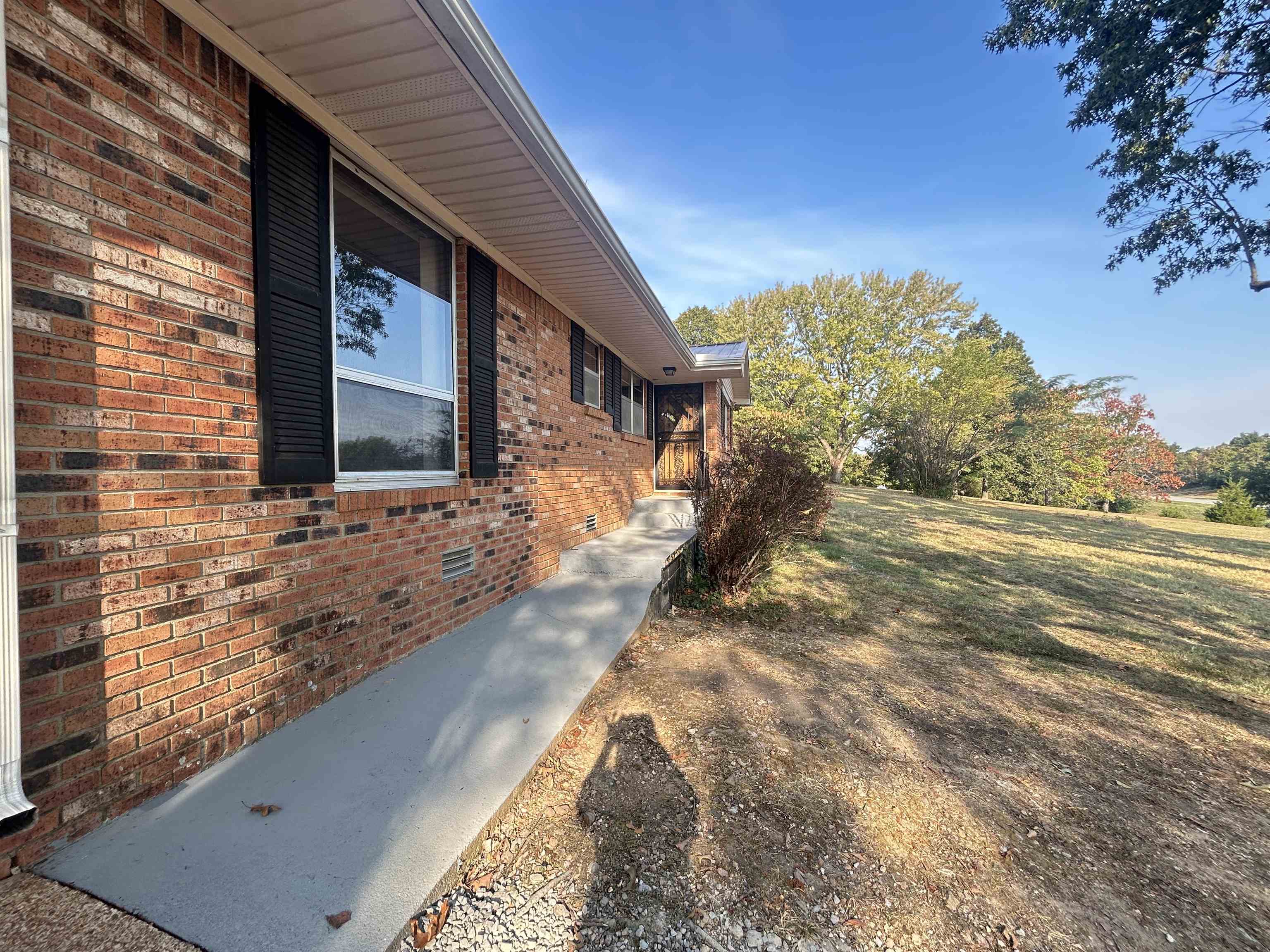 6347 US Hwy 62  Salem, AR