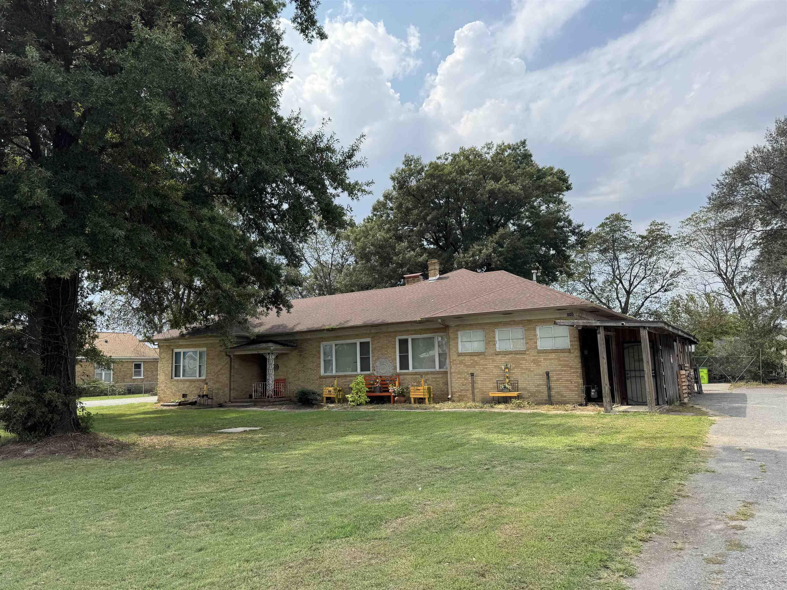 905 N Buerkle  Stuttgart, AR
