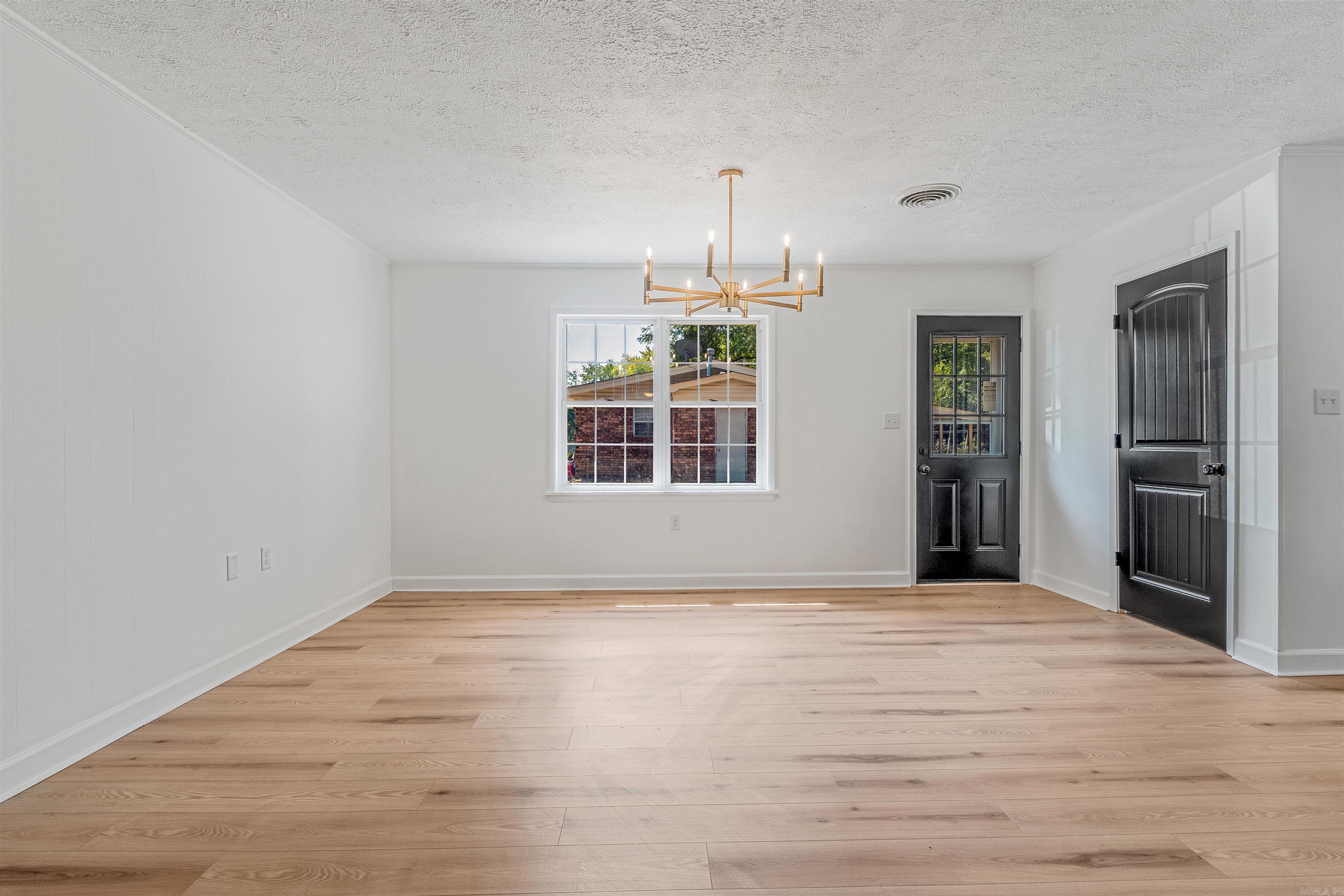 204 S Holly  Beebe, AR