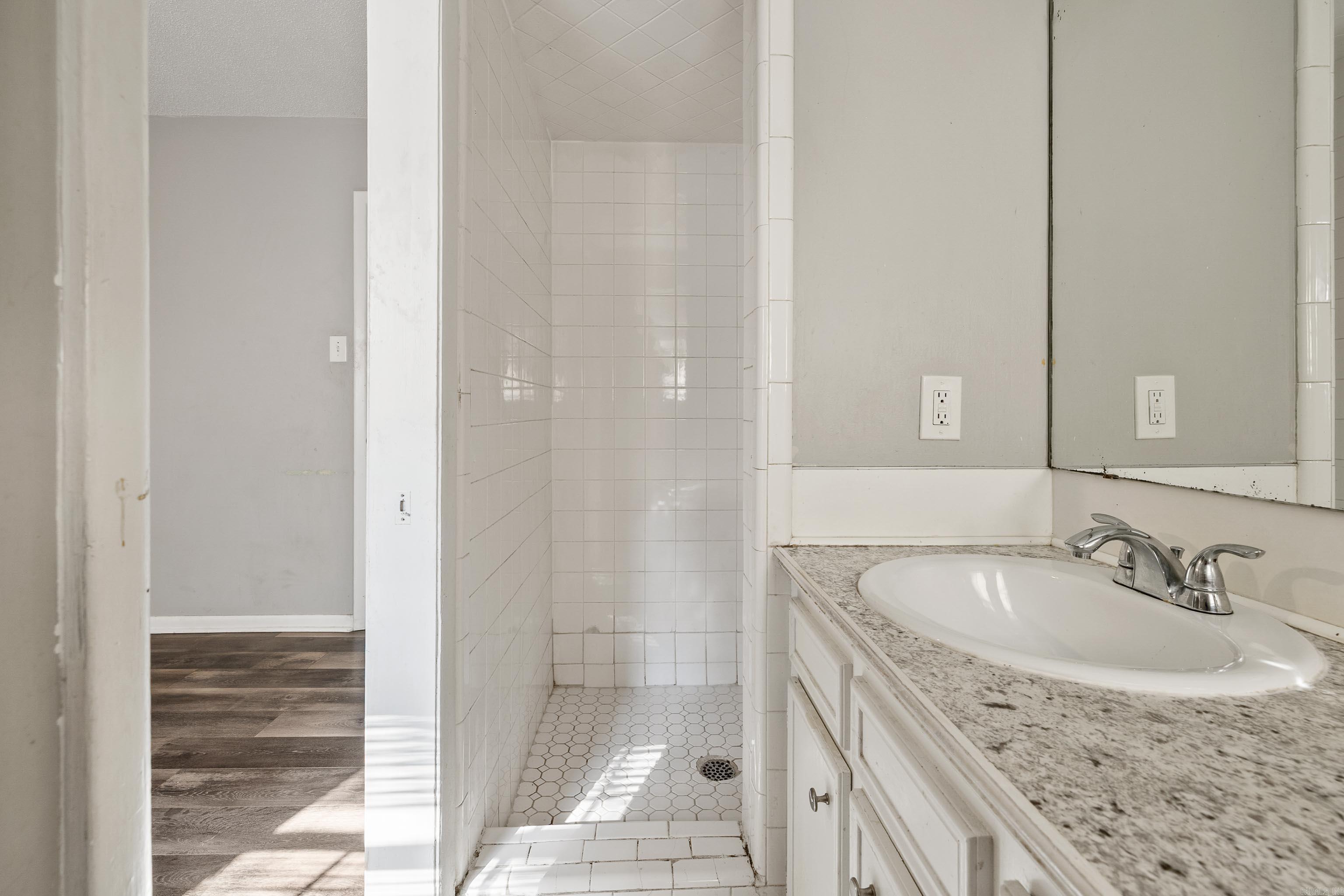 5709 Chaucer  Little Rock, AR