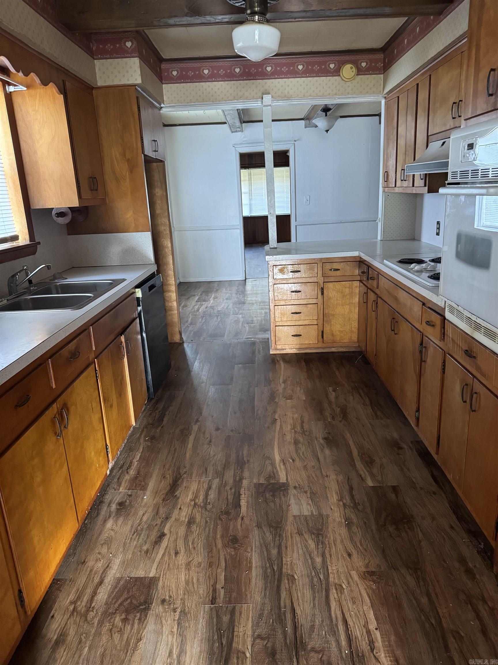 1308 S Main  Stuttgart, AR