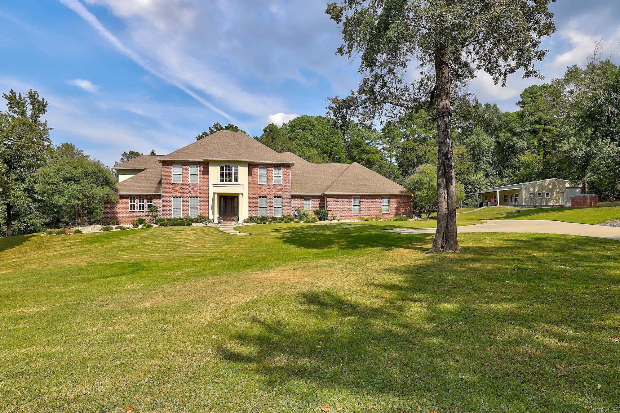 836 Holly Creek  Texarkana, TX