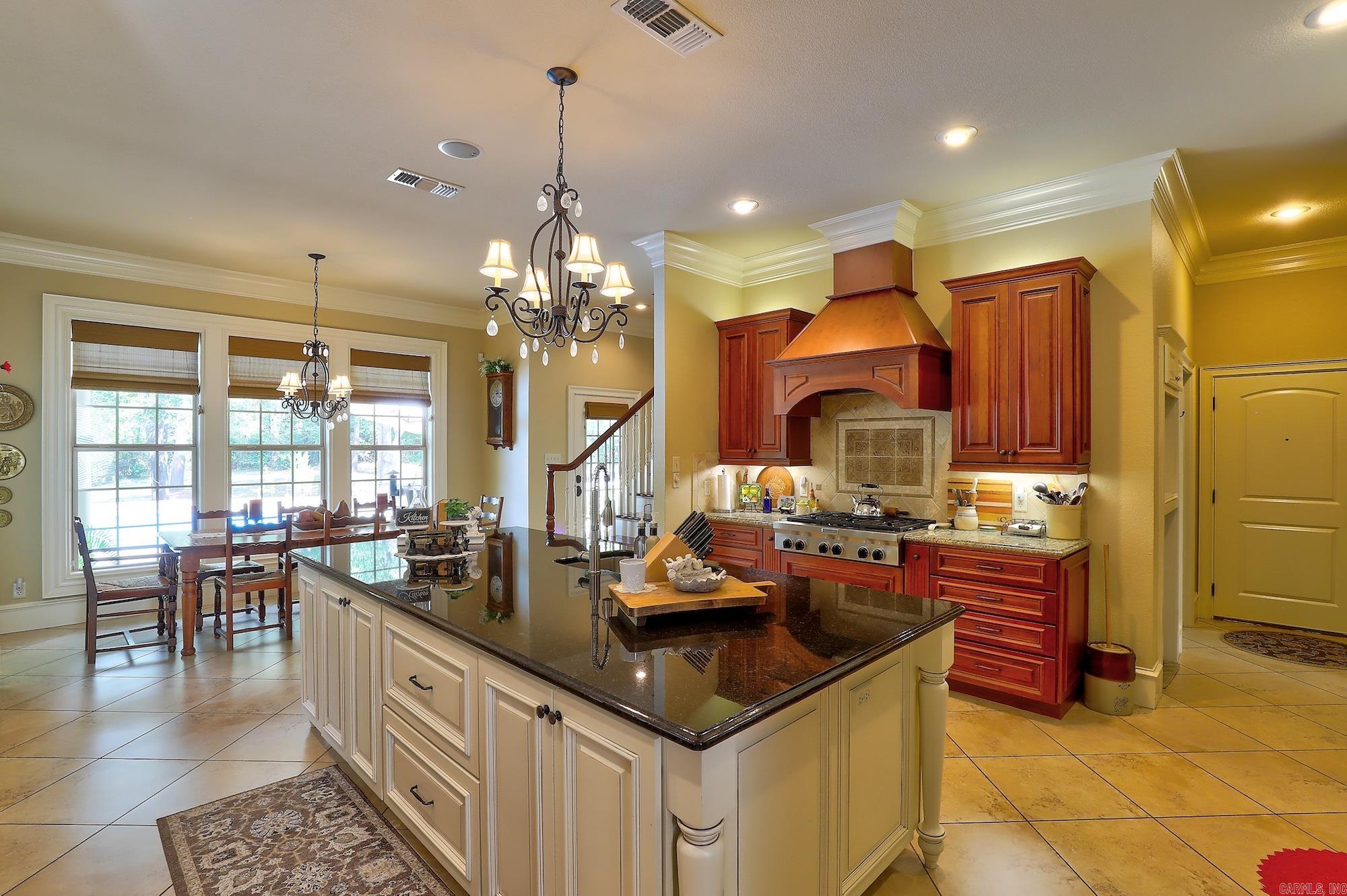 836 Holly Creek  Texarkana, TX