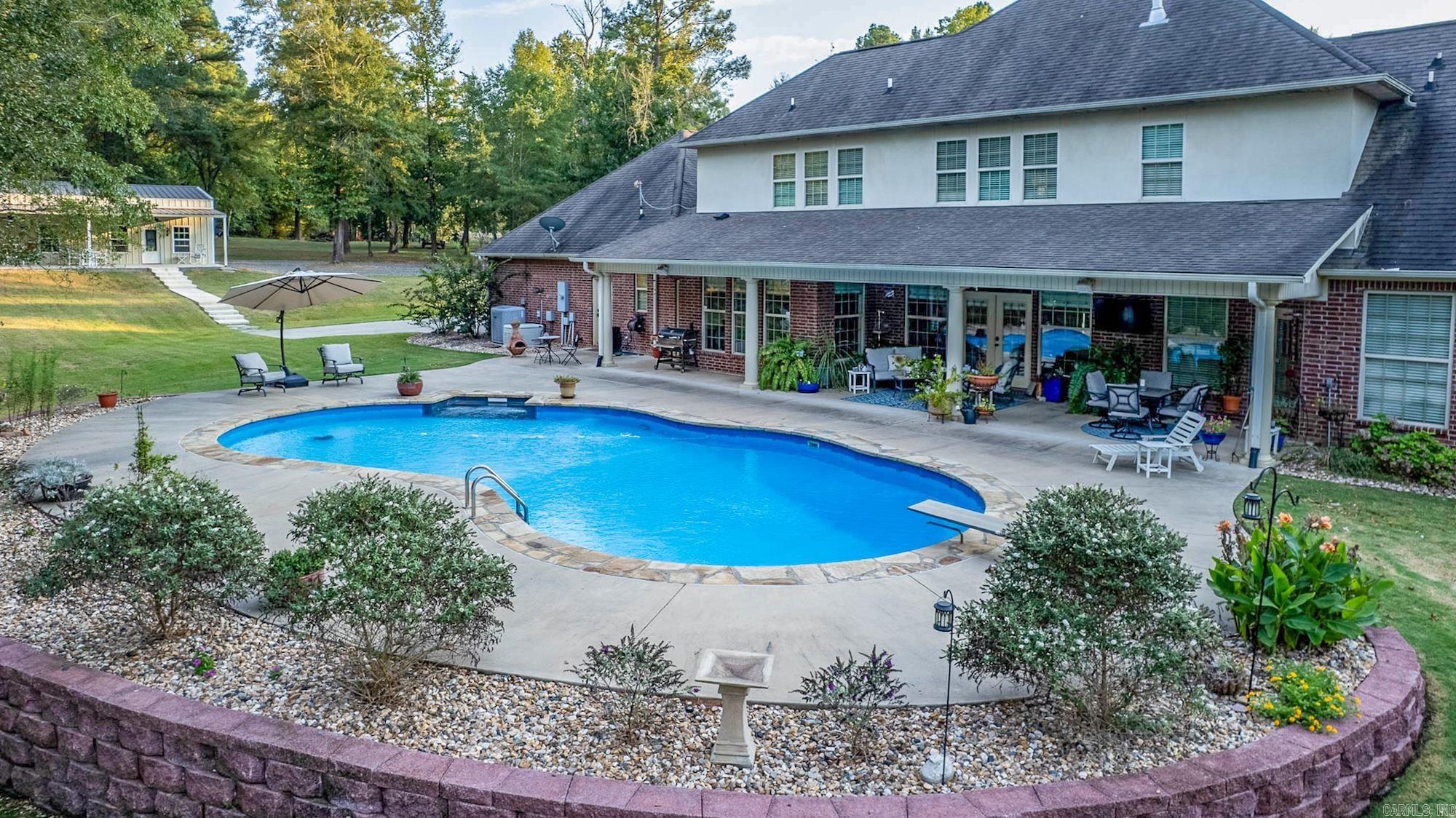 836 Holly Creek  Texarkana, TX