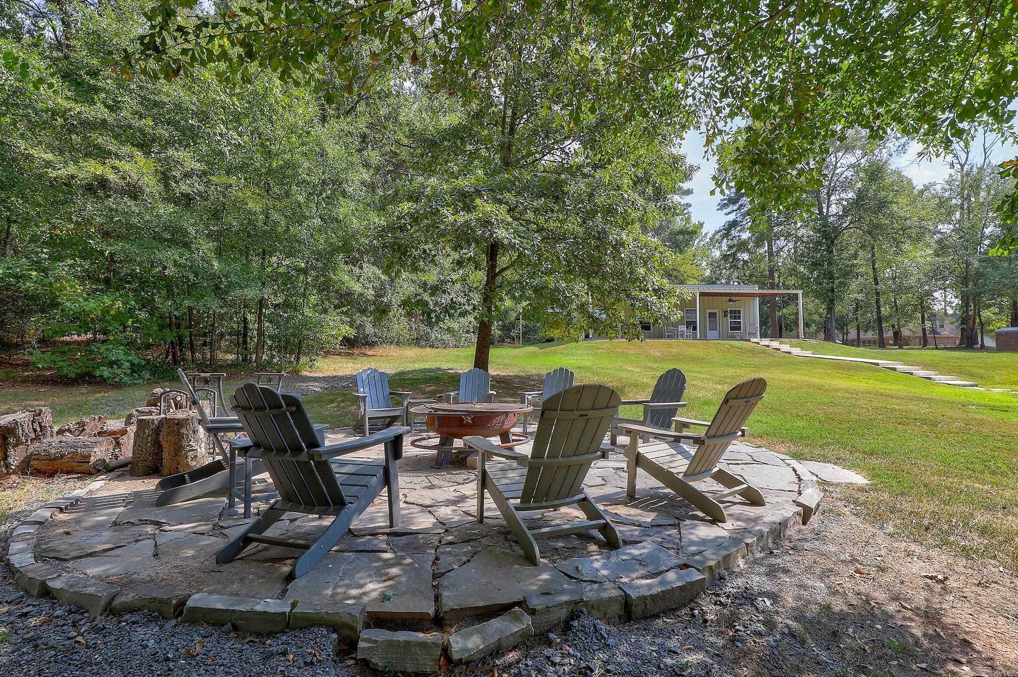 836 Holly Creek  Texarkana, TX