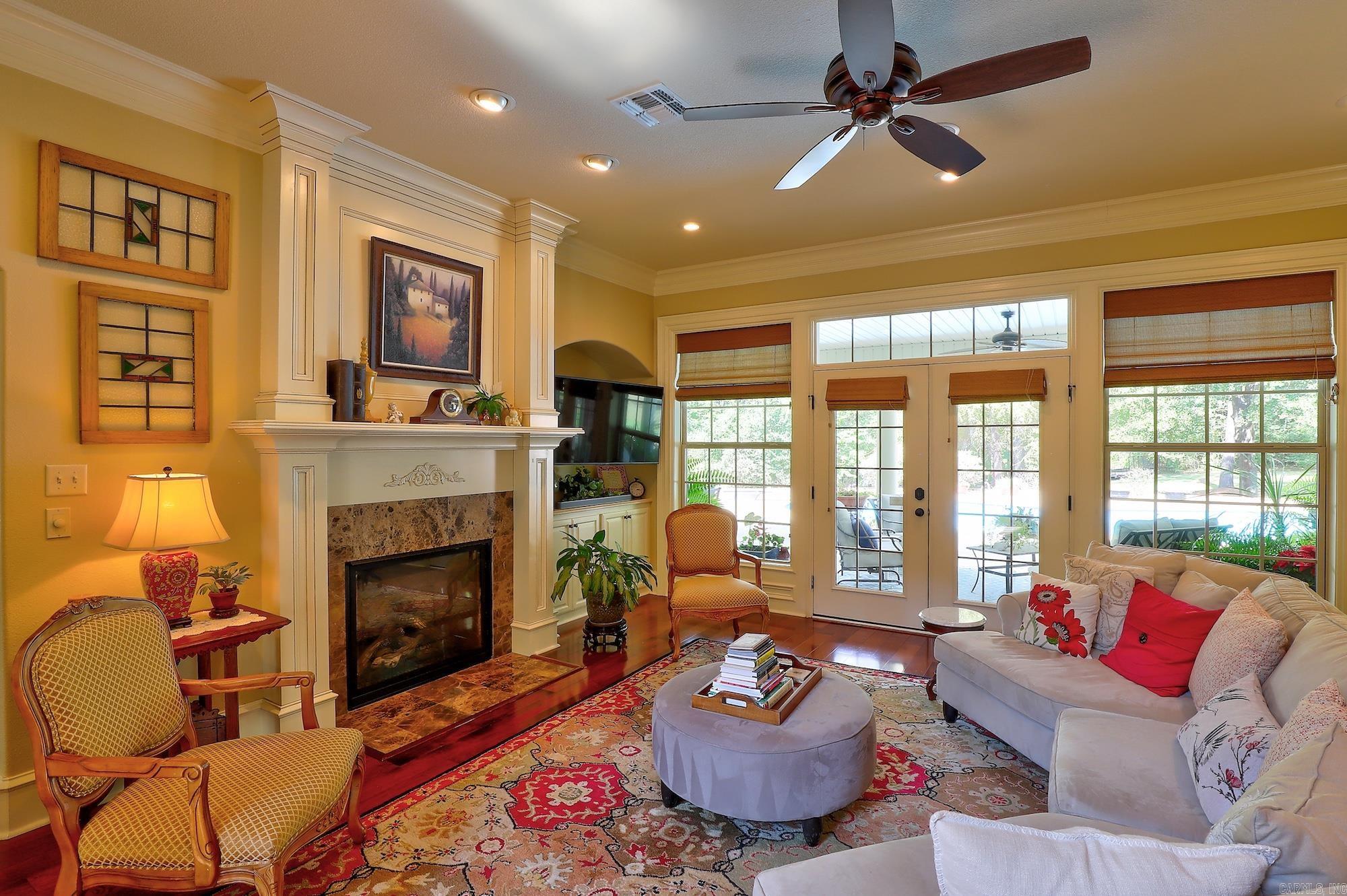 836 Holly Creek  Texarkana, TX