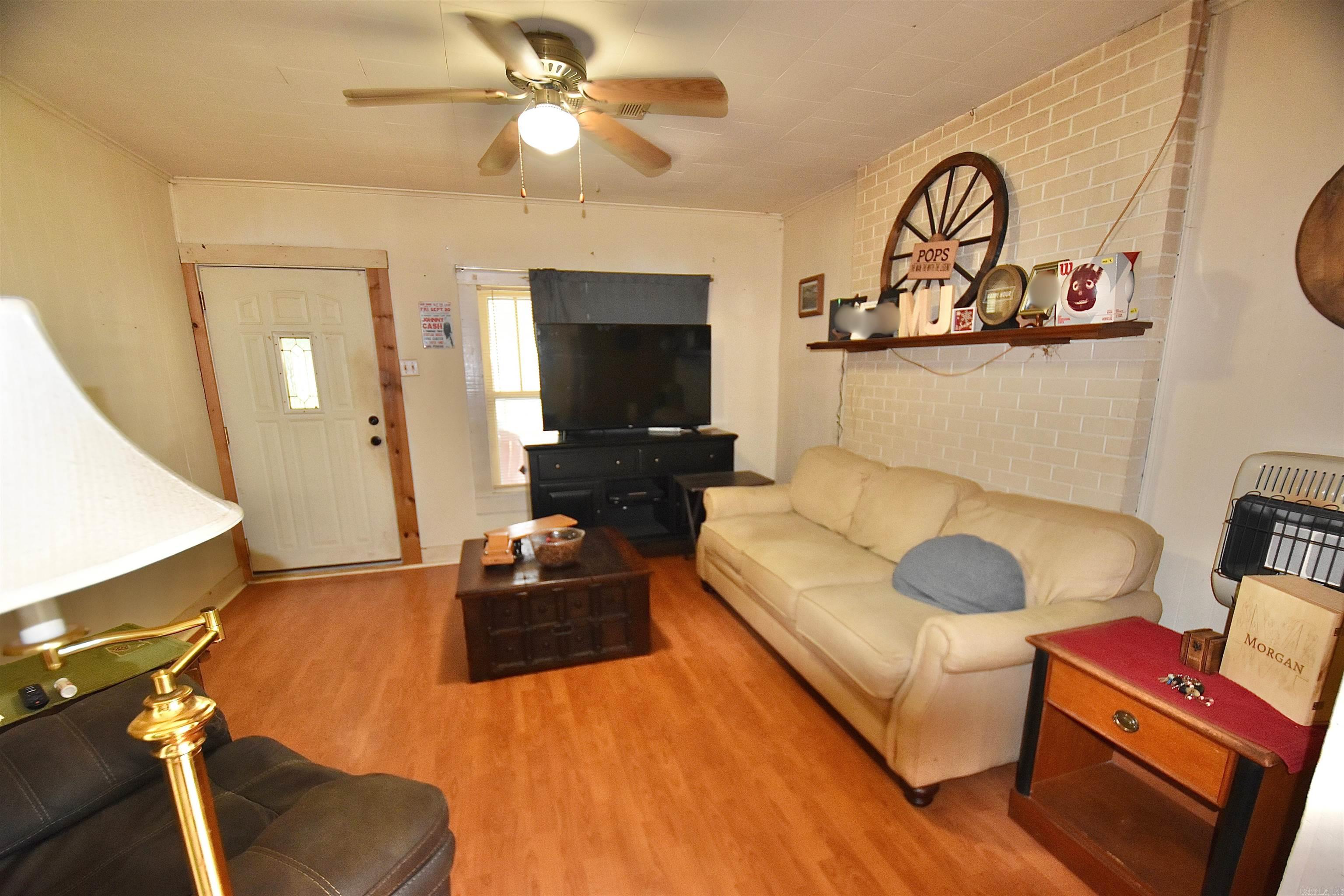 209 S Hall  Donaldson, AR