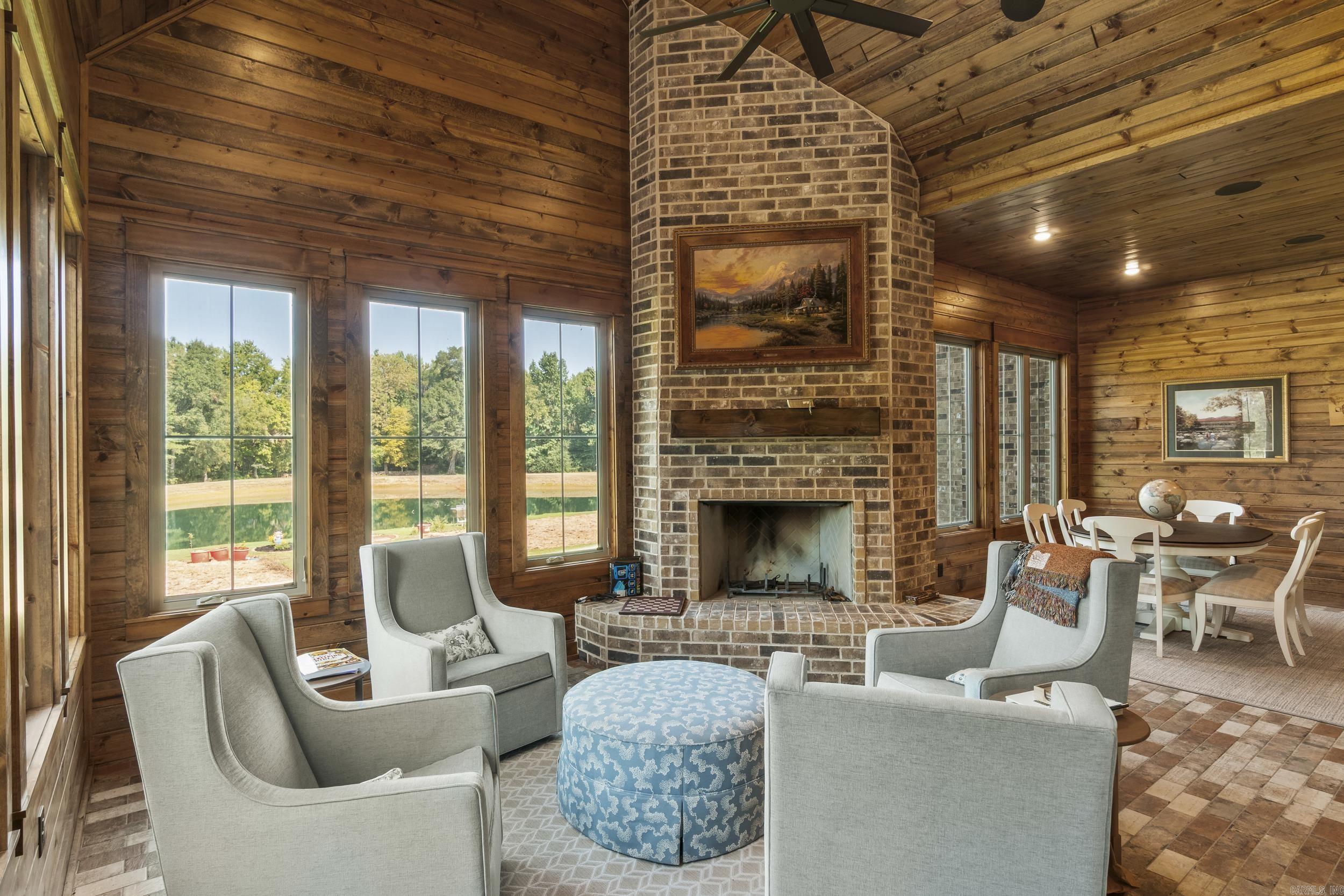 20 Cedar Ct  Searcy, AR