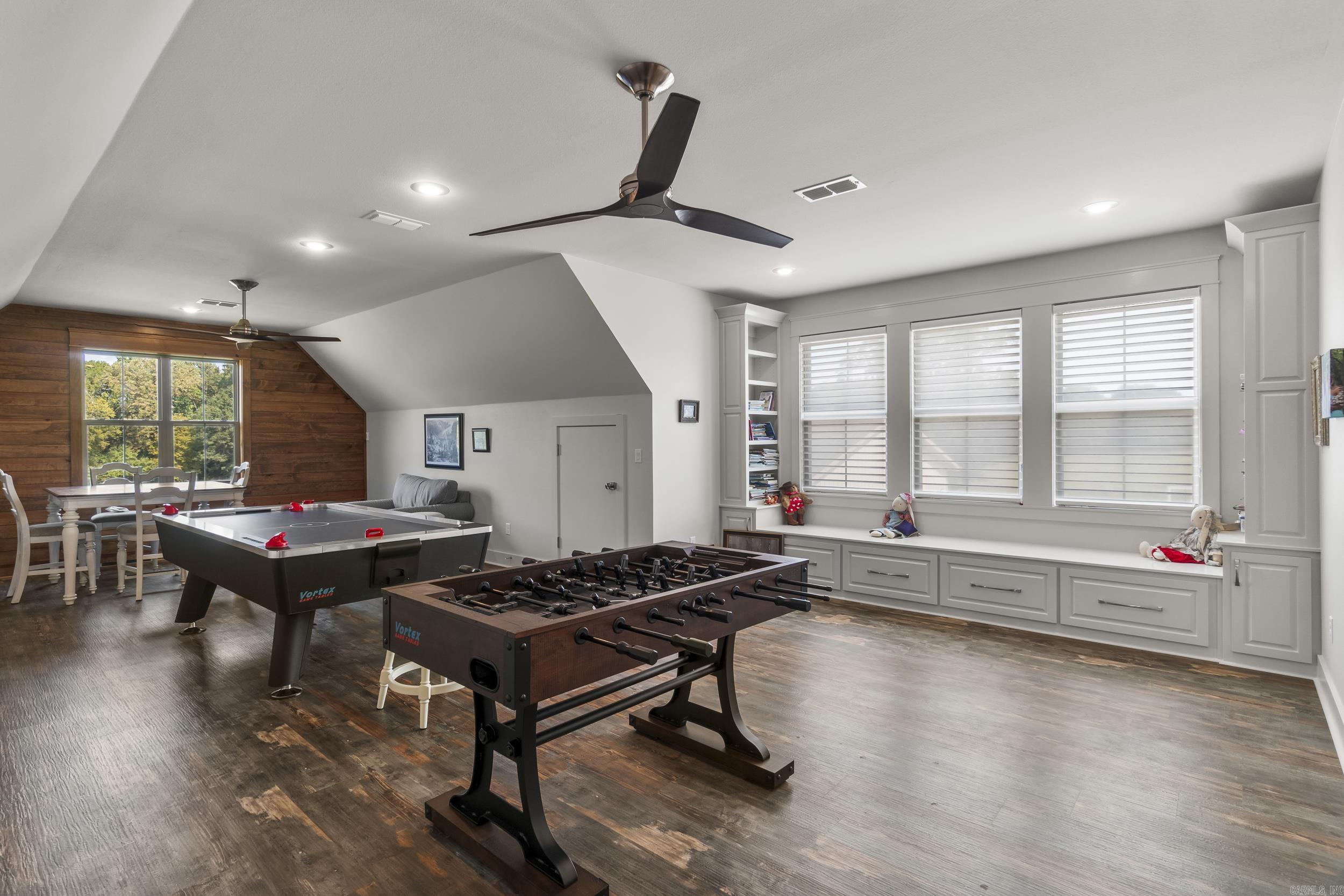  20 Cedar Ct  Searcy, AR
