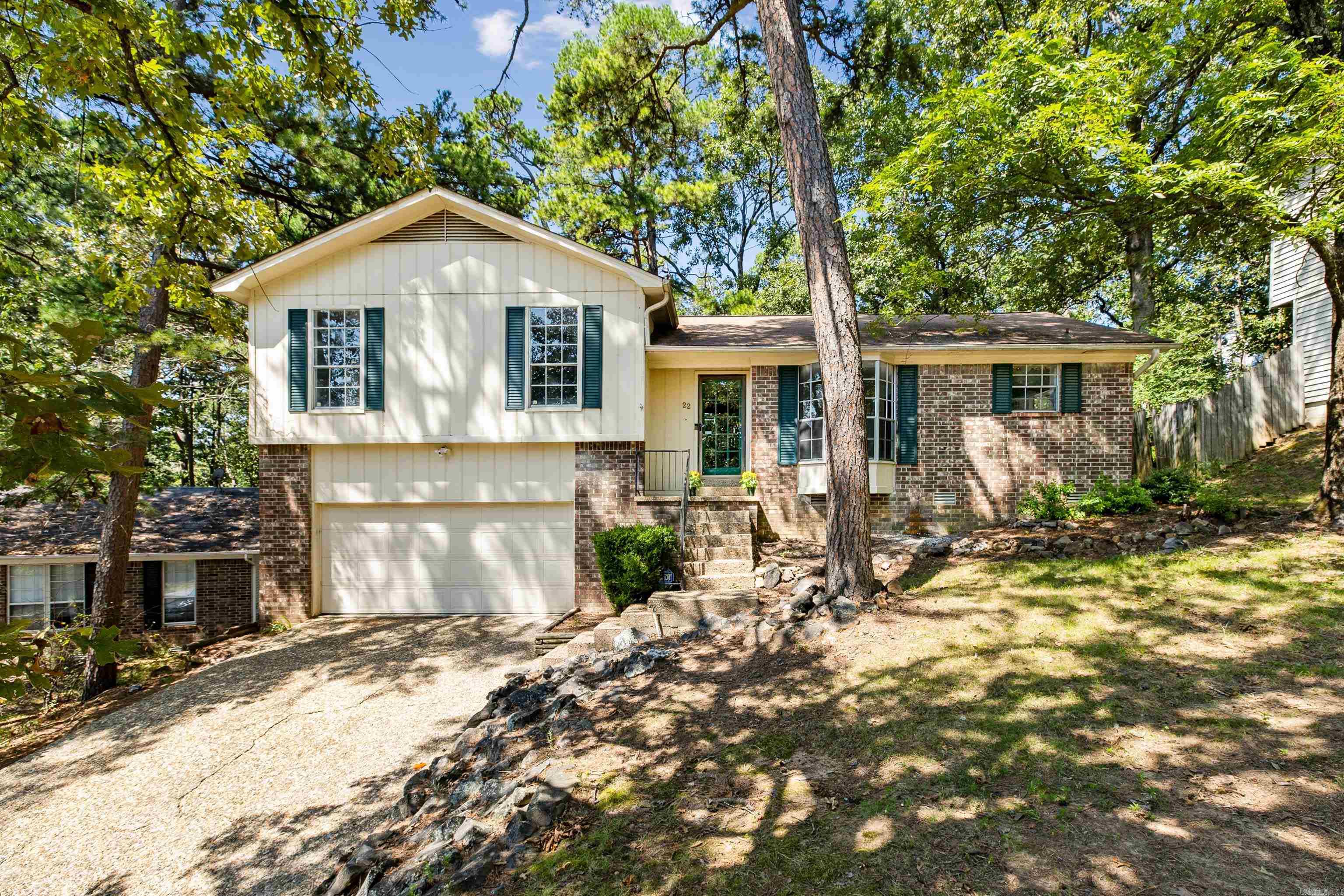 22 Flourite  Little Rock, AR