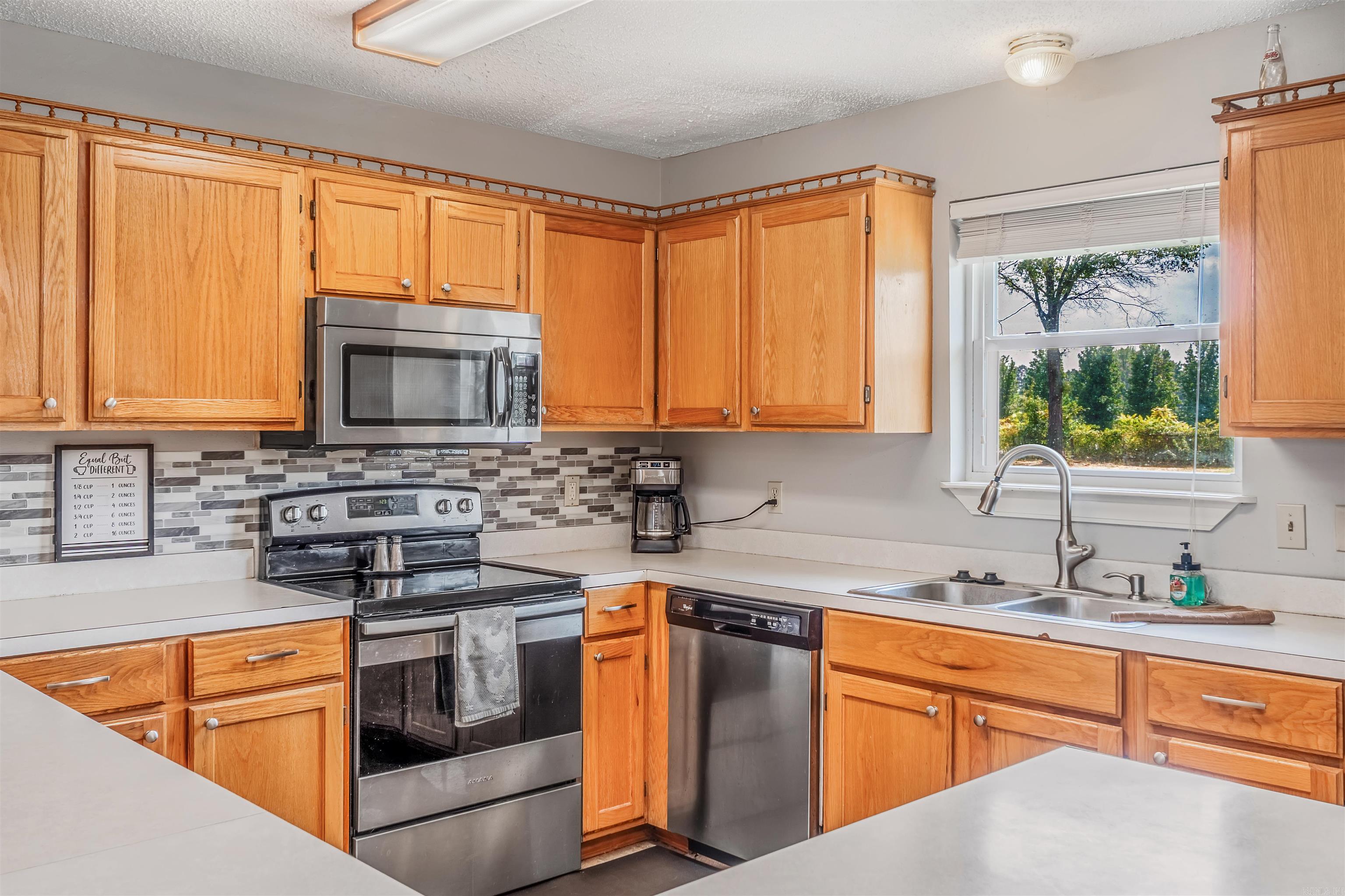23 Rocky Point  Vilonia, AR