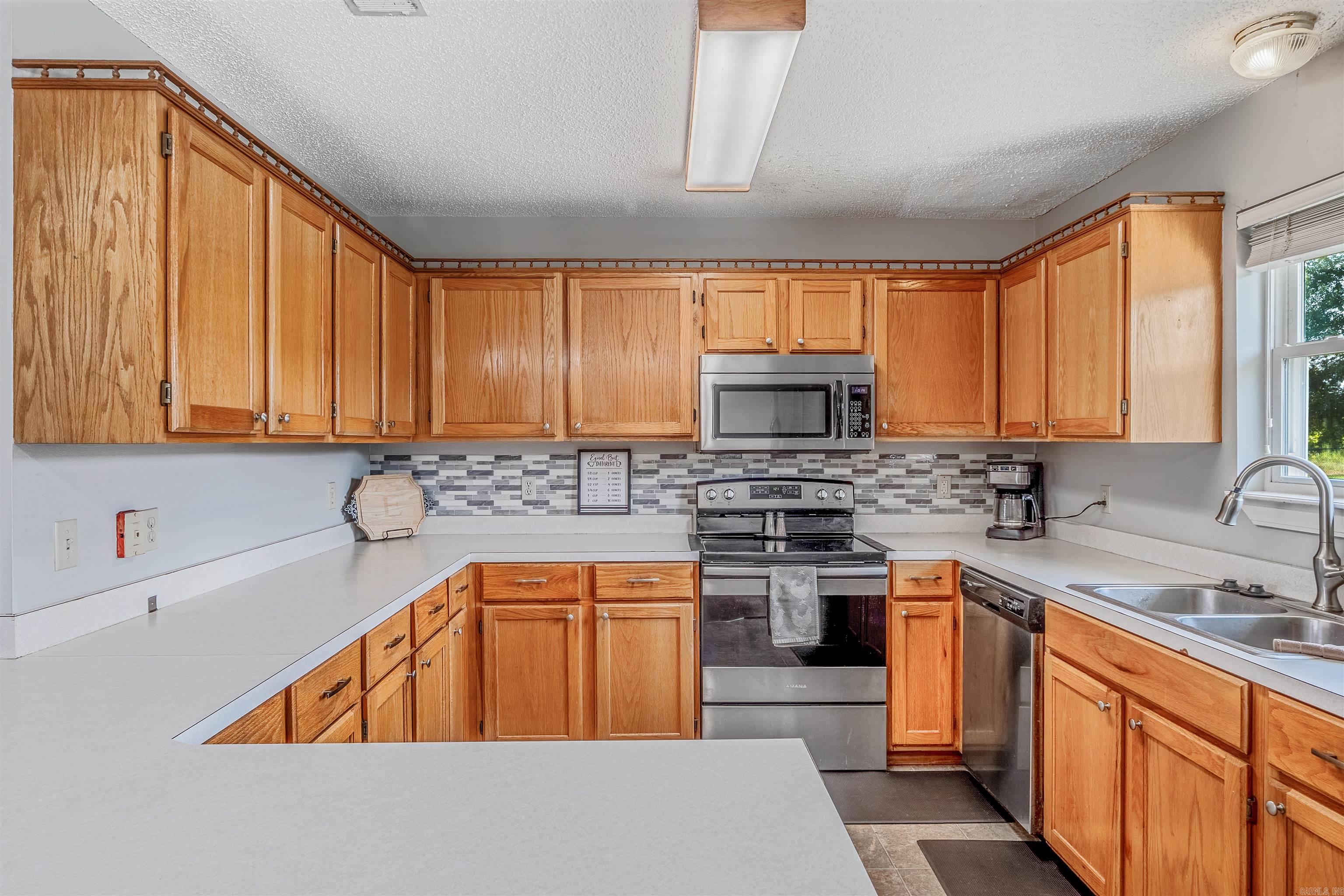 23 Rocky Point  Vilonia, AR