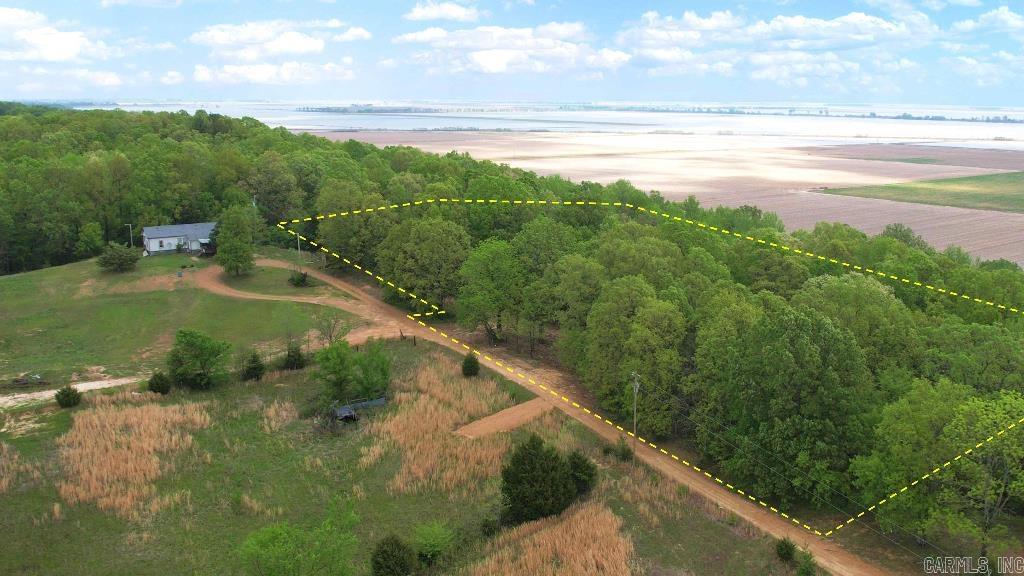 21000 Distress Creek  Harrisburg, AR