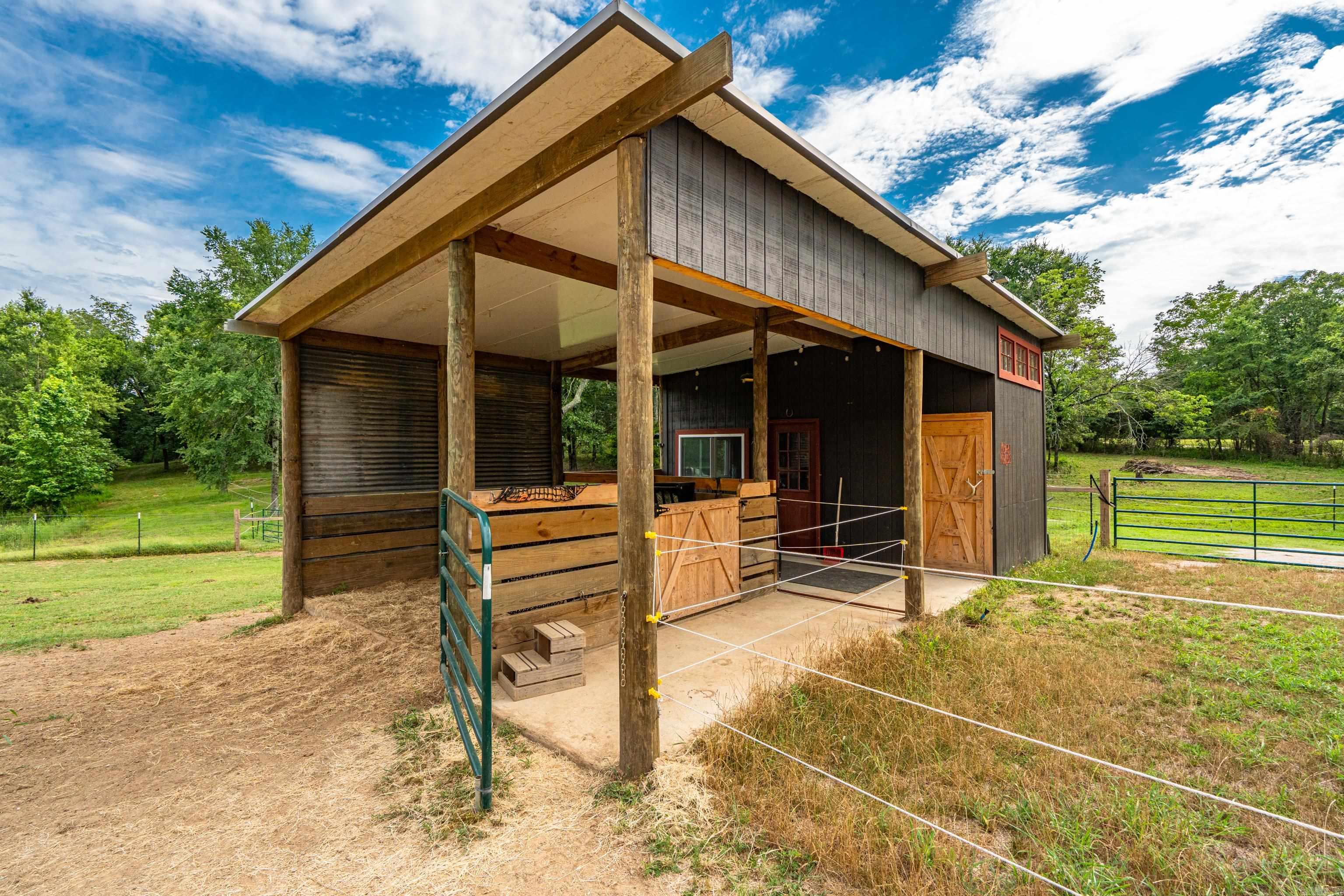 1209 S Moore  Hot Springs, AR
