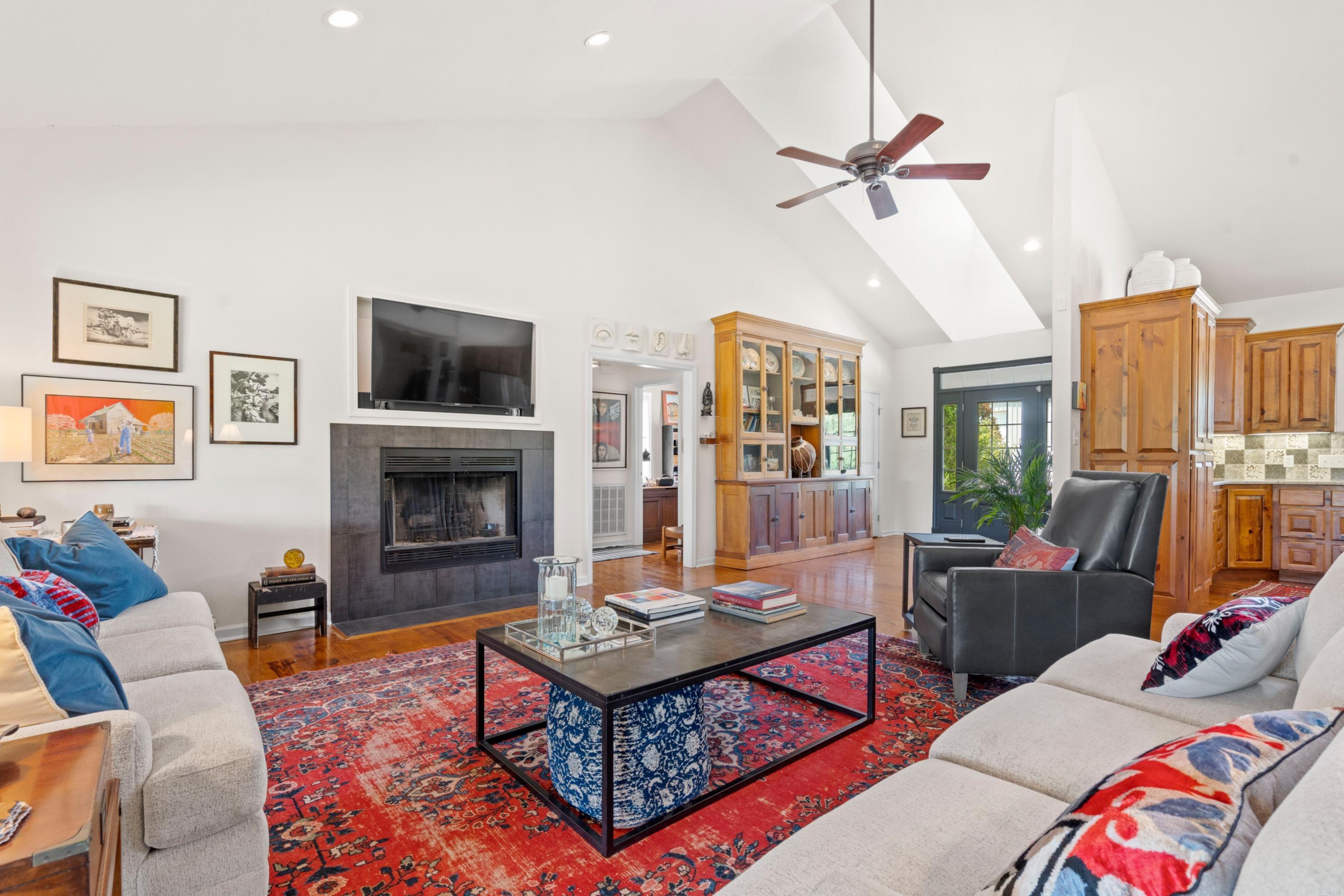 1209 S Moore  Hot Springs, AR
