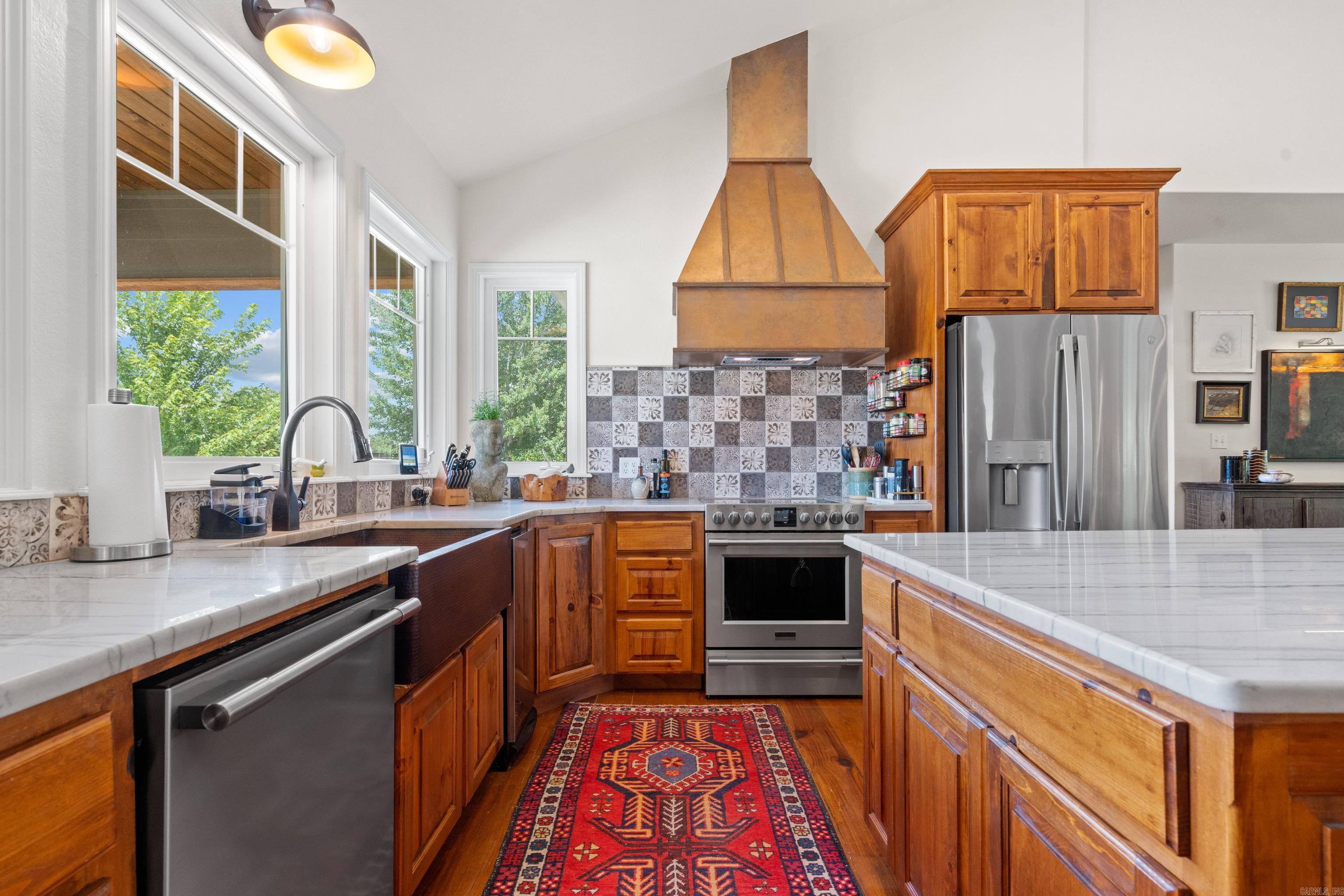 1209 S Moore  Hot Springs, AR