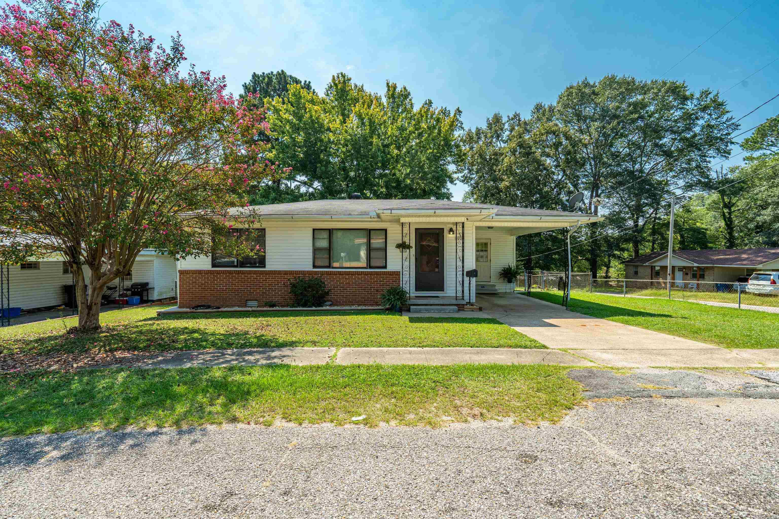 1903 Monroe  Malvern, AR