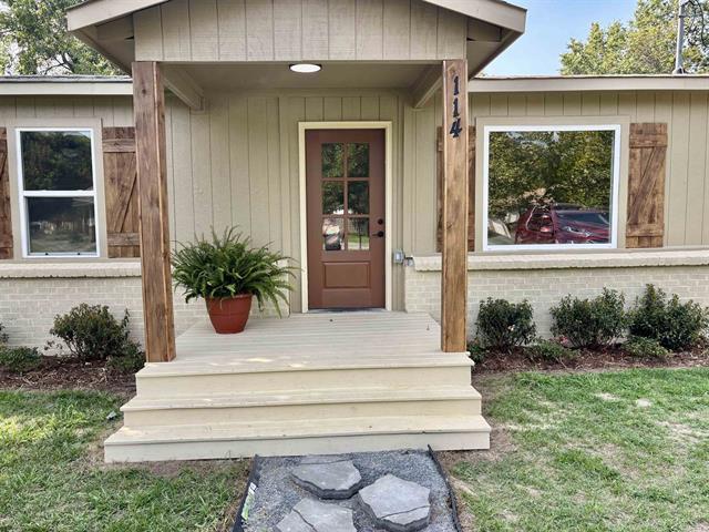 114  Lincoln  Lonoke, AR