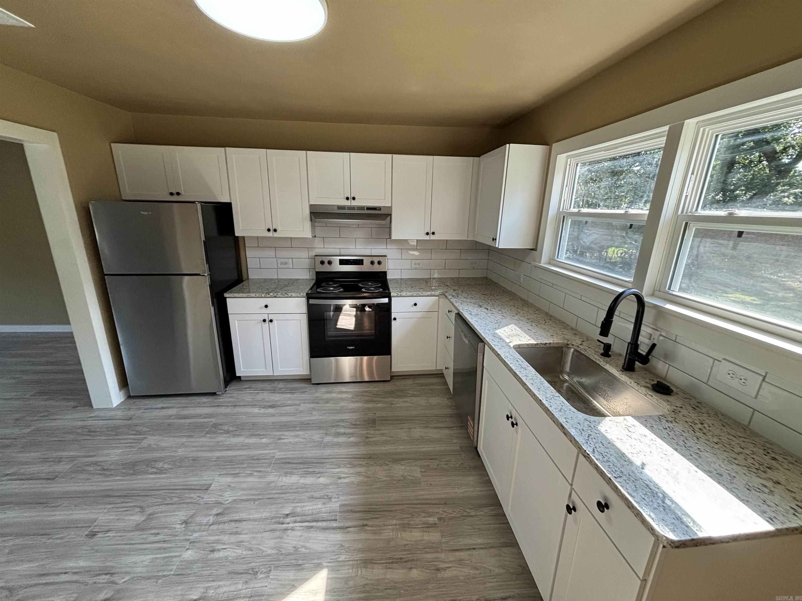 114 Lincoln  Lonoke, AR