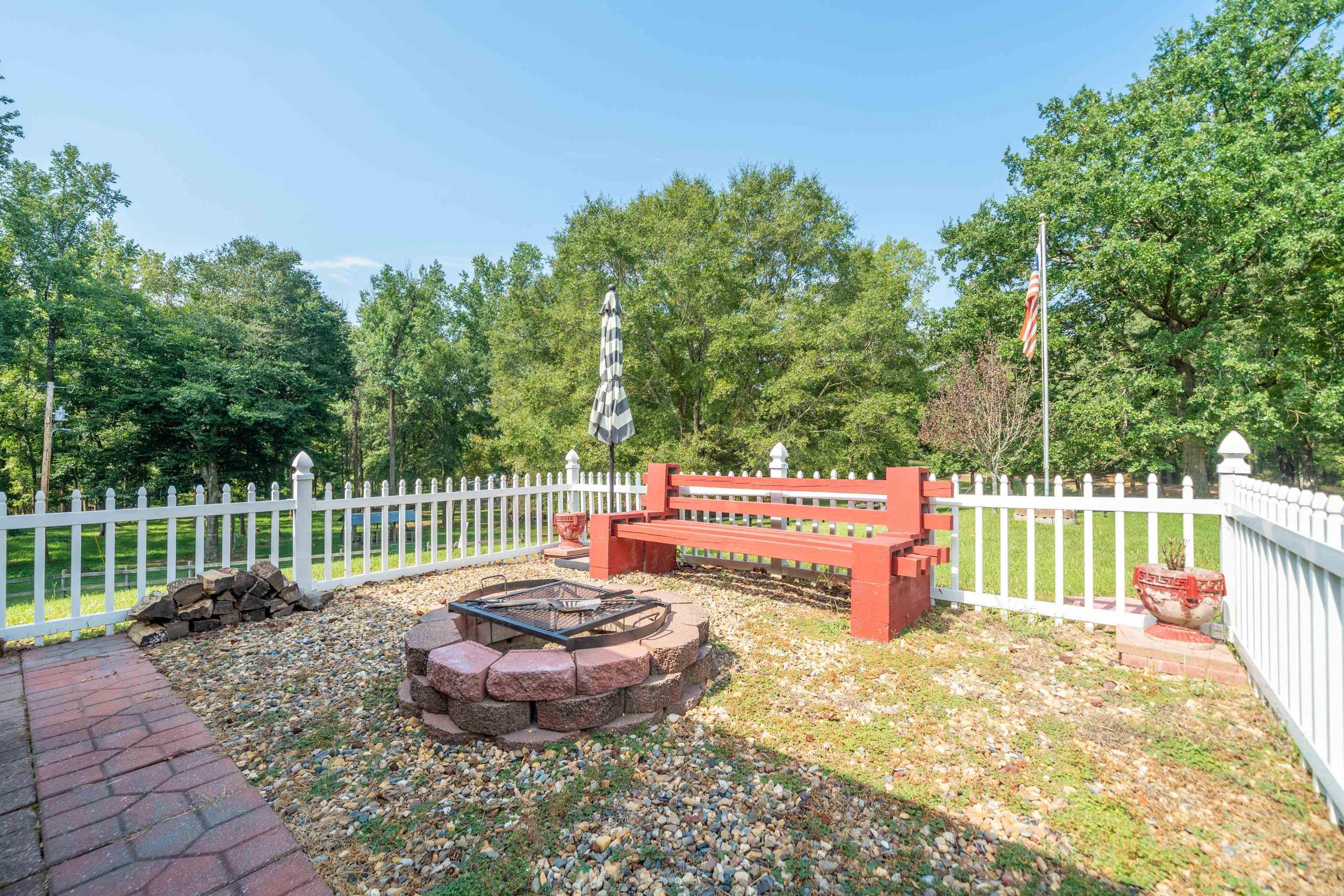 365 Helms Rd  Arkadelphia, AR