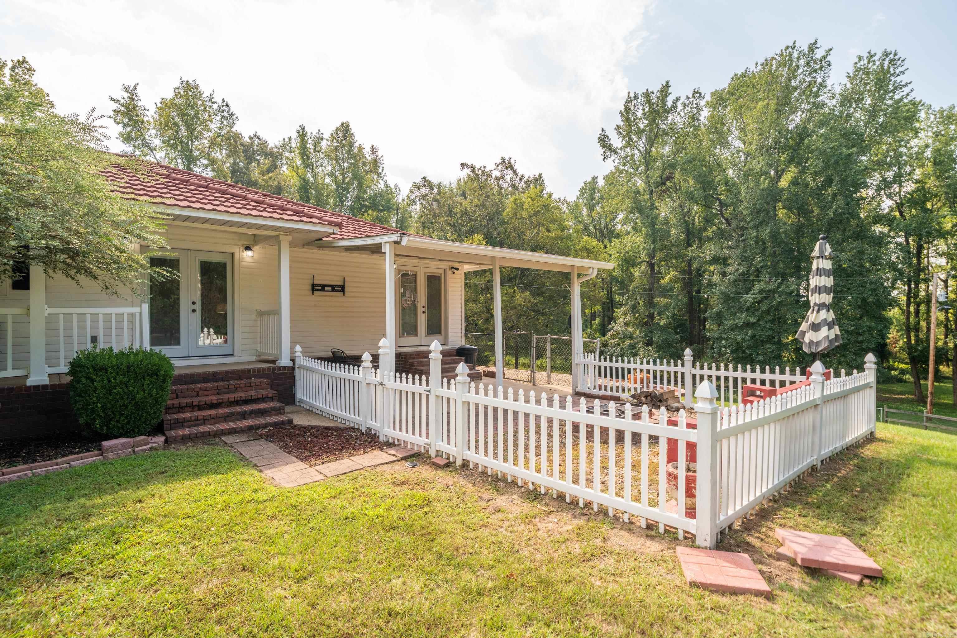 365 Helms Rd  Arkadelphia, AR