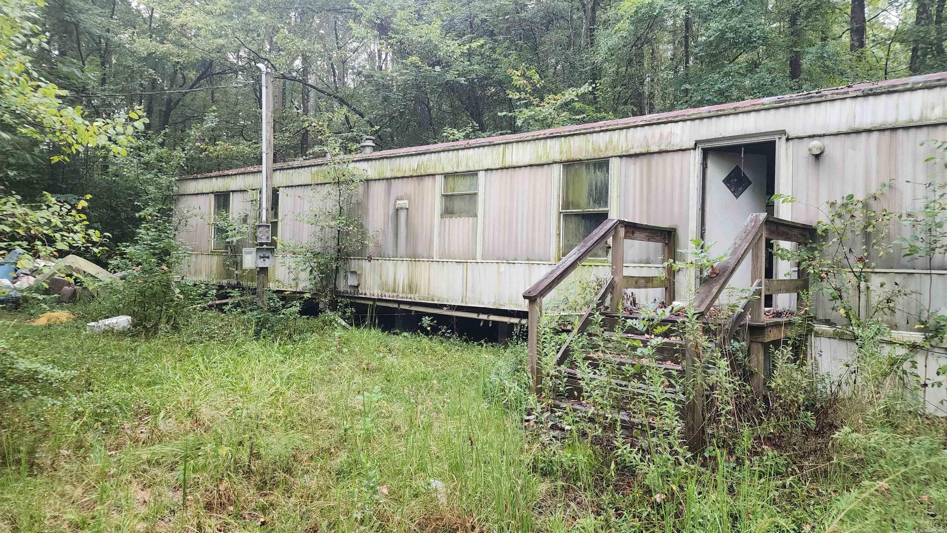 7124 Dan Thomas  Little Rock, AR