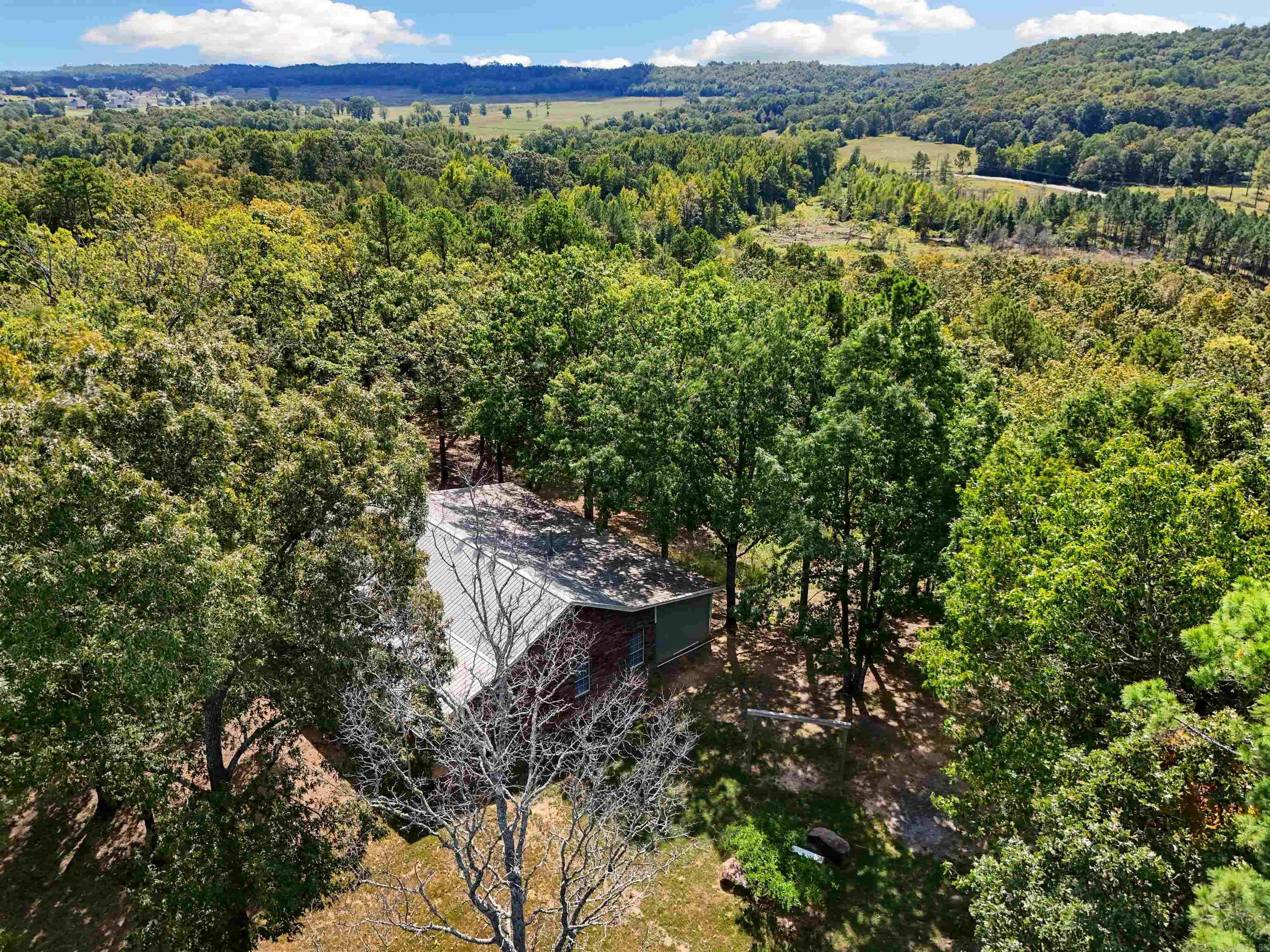 596 W Republican  Greenbrier, AR