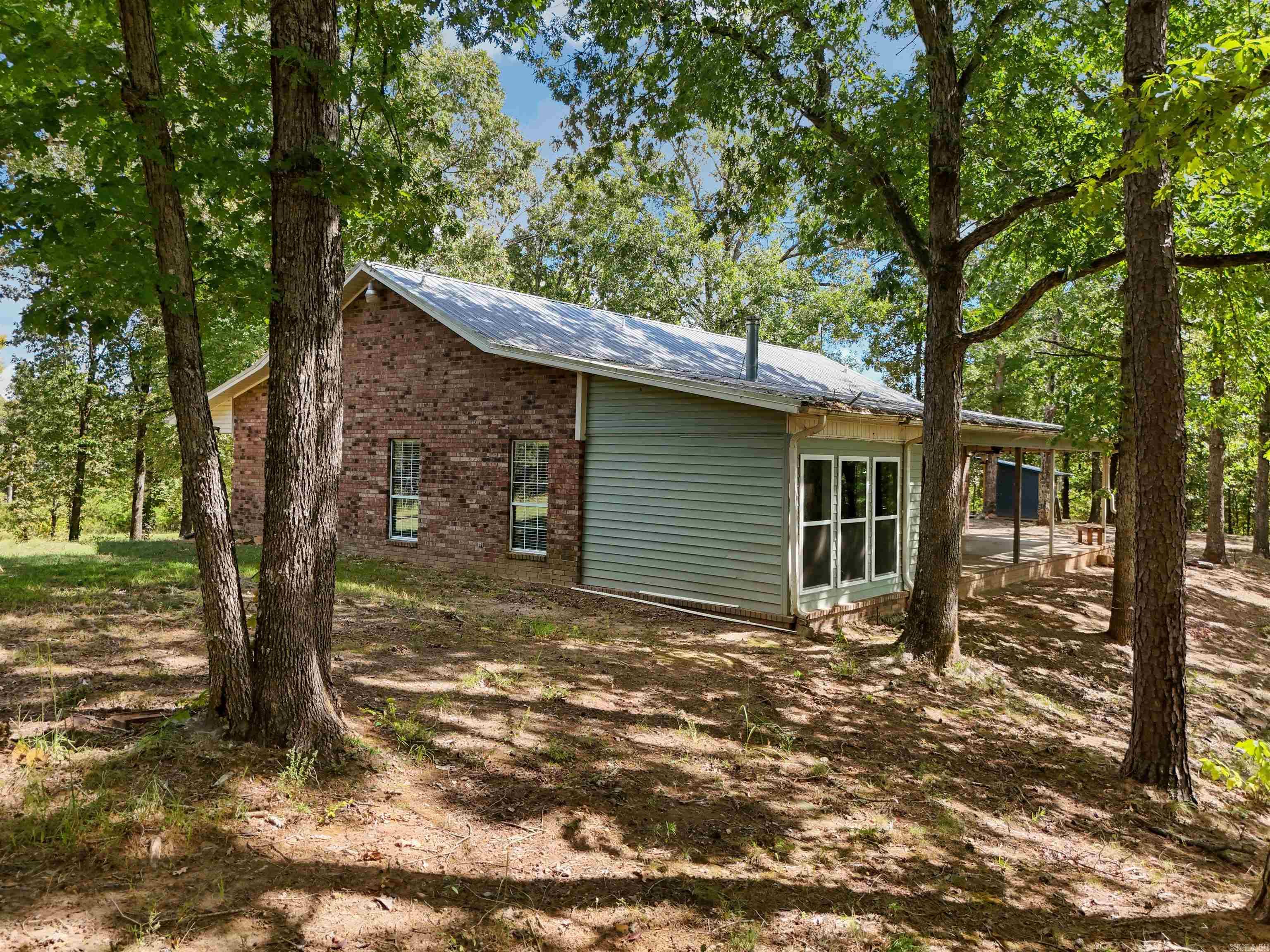 596 W Republican  Greenbrier, AR