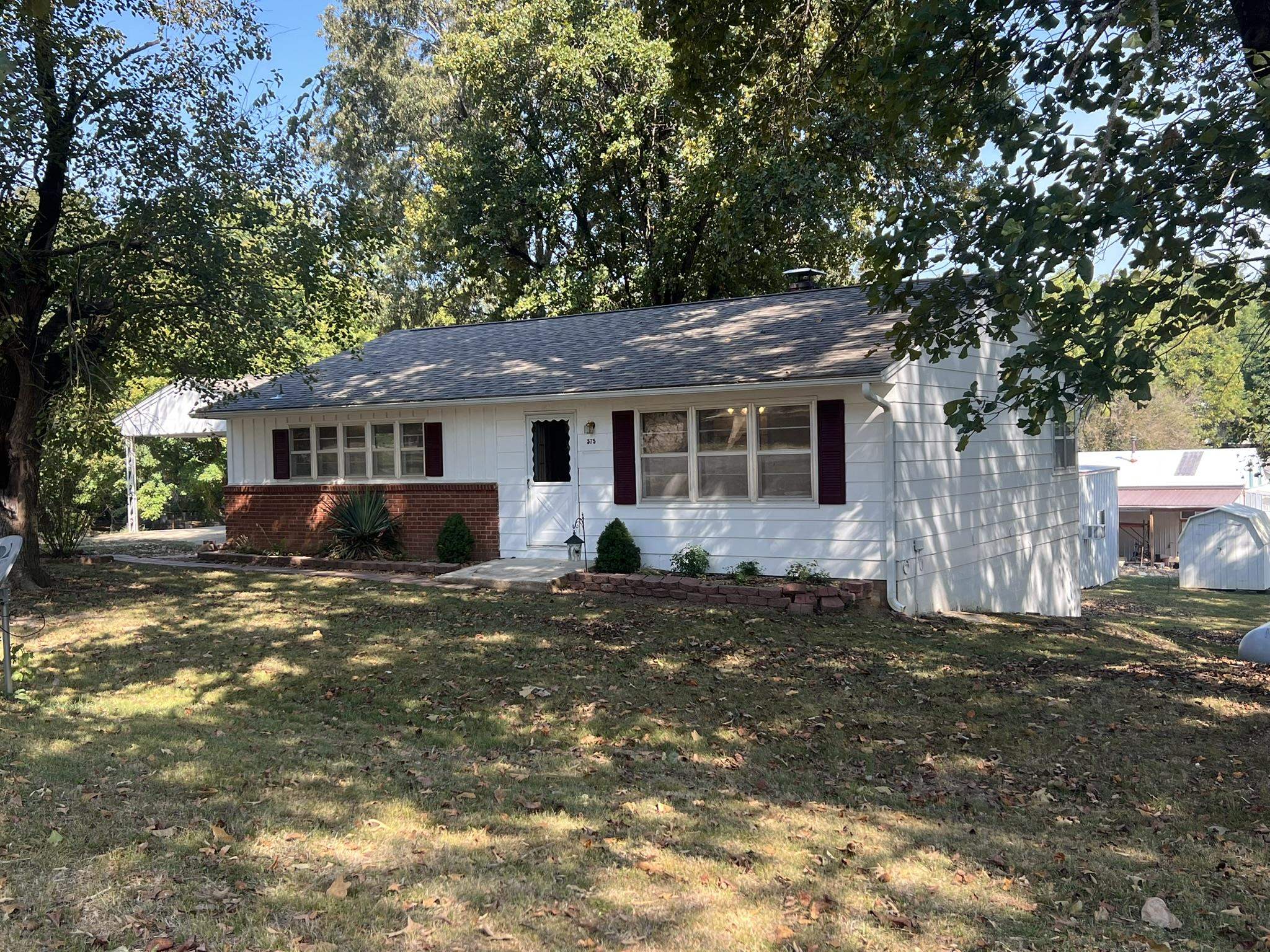575 Goldsmith  Mammoth Spring, AR