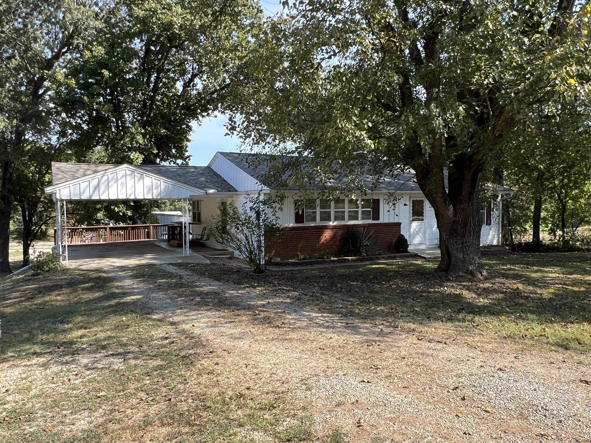 575 Goldsmith  Mammoth Spring, AR