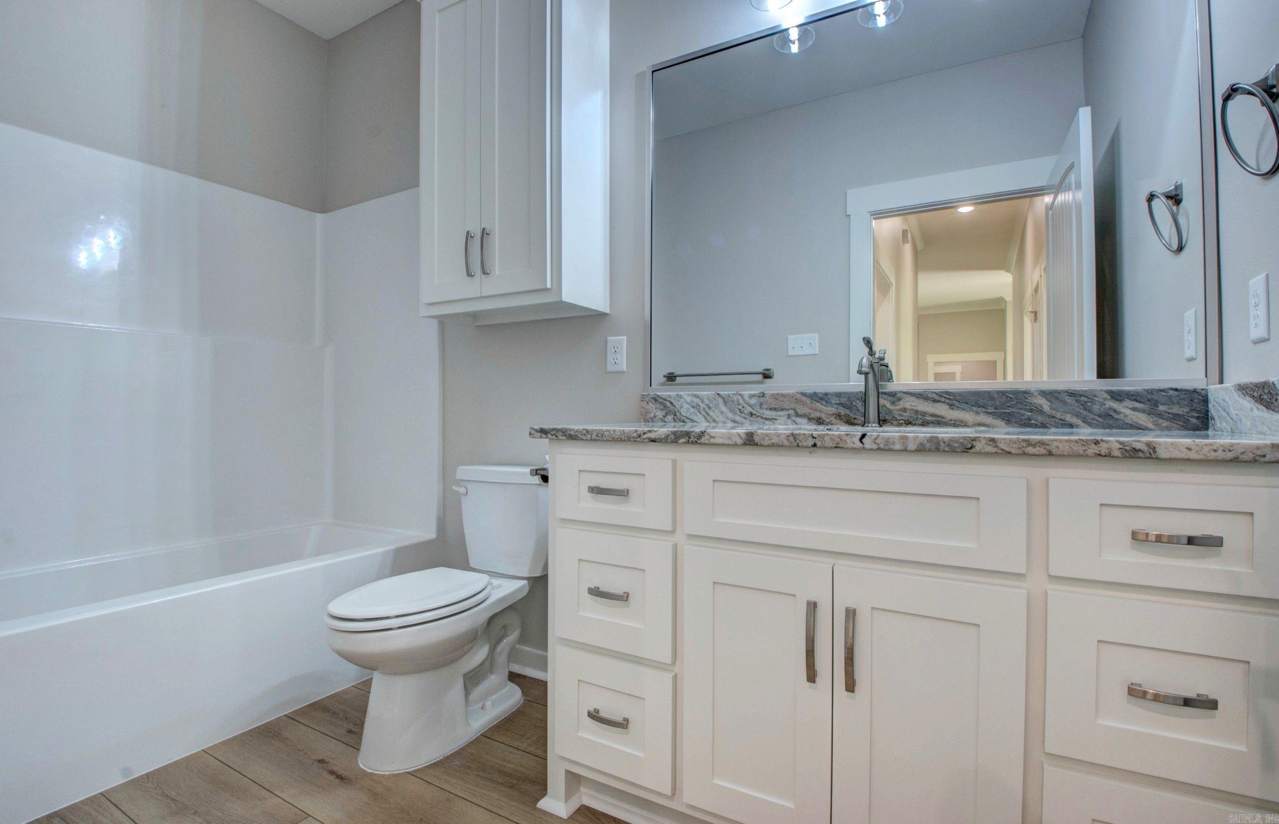 2392 Lakewood  Cabot, AR