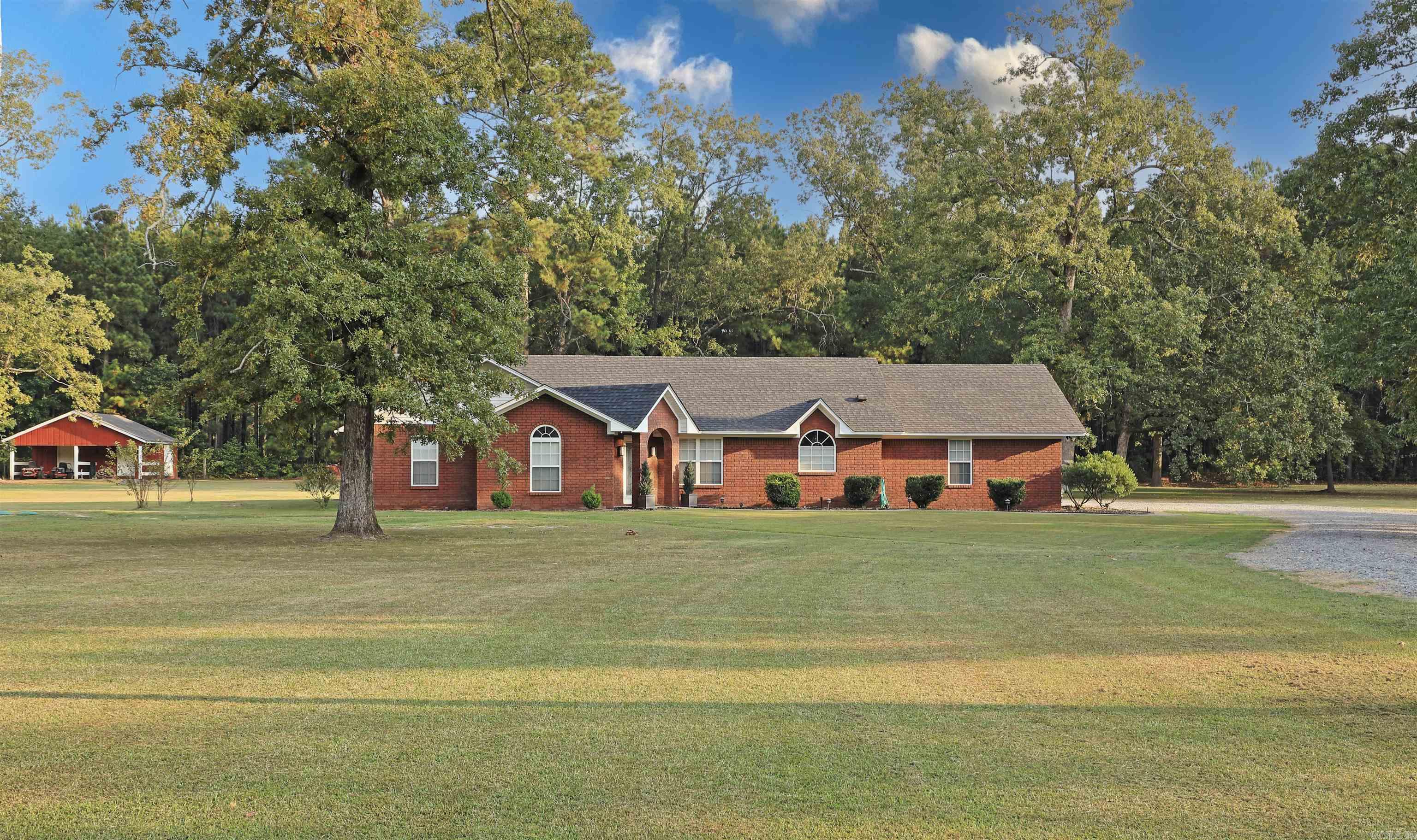 1825 Butram  White Hall, AR