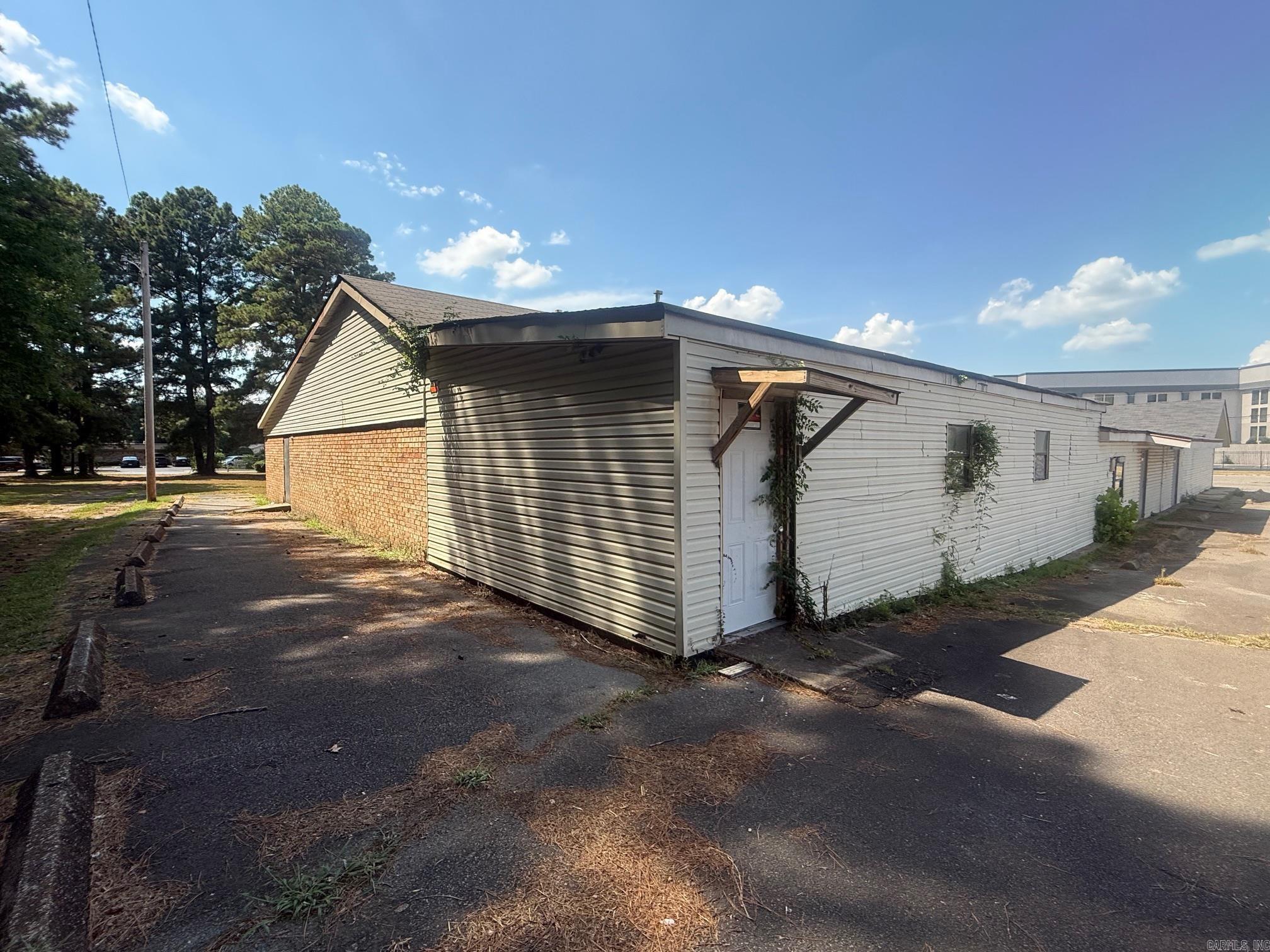 8101 Frenchmans  Little Rock, AR