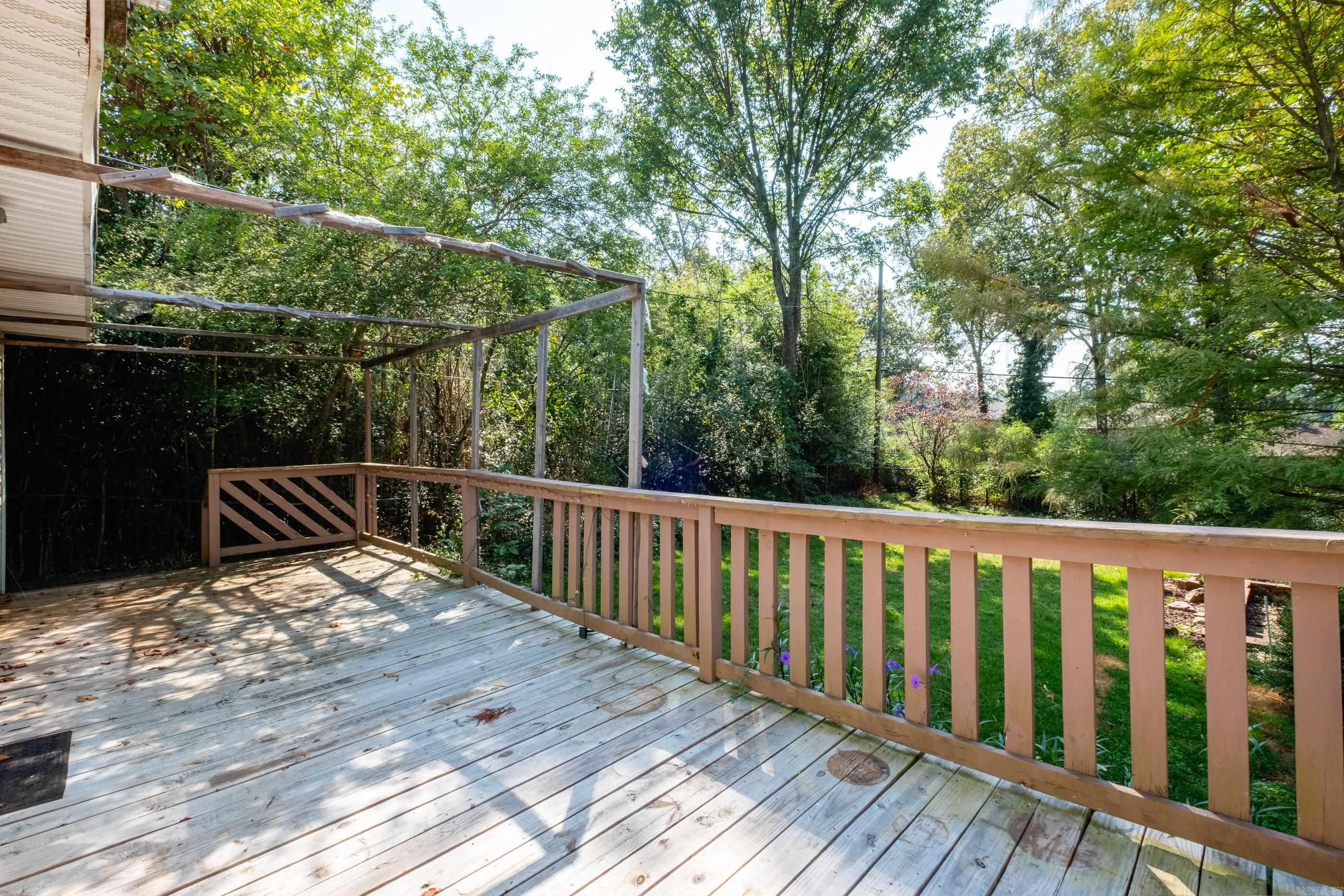 6419 Longwood  Cammack Village, AR
