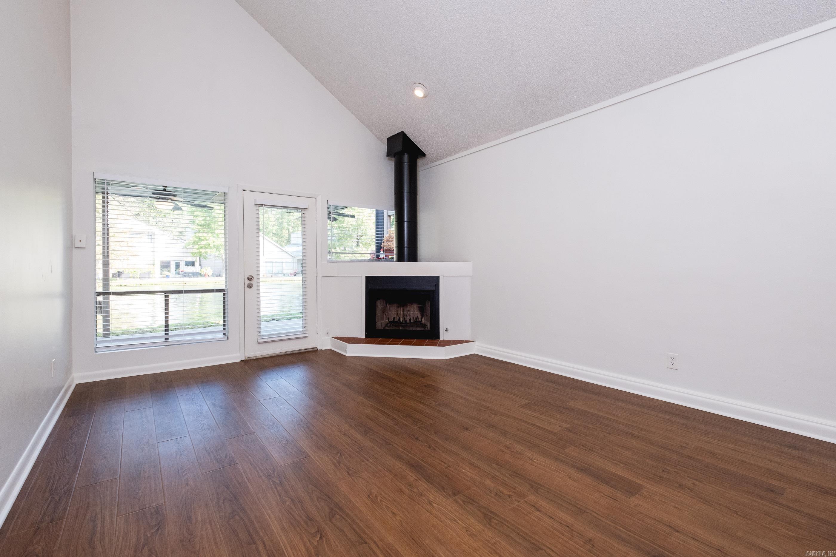 2520 Riverfront  Little Rock, AR