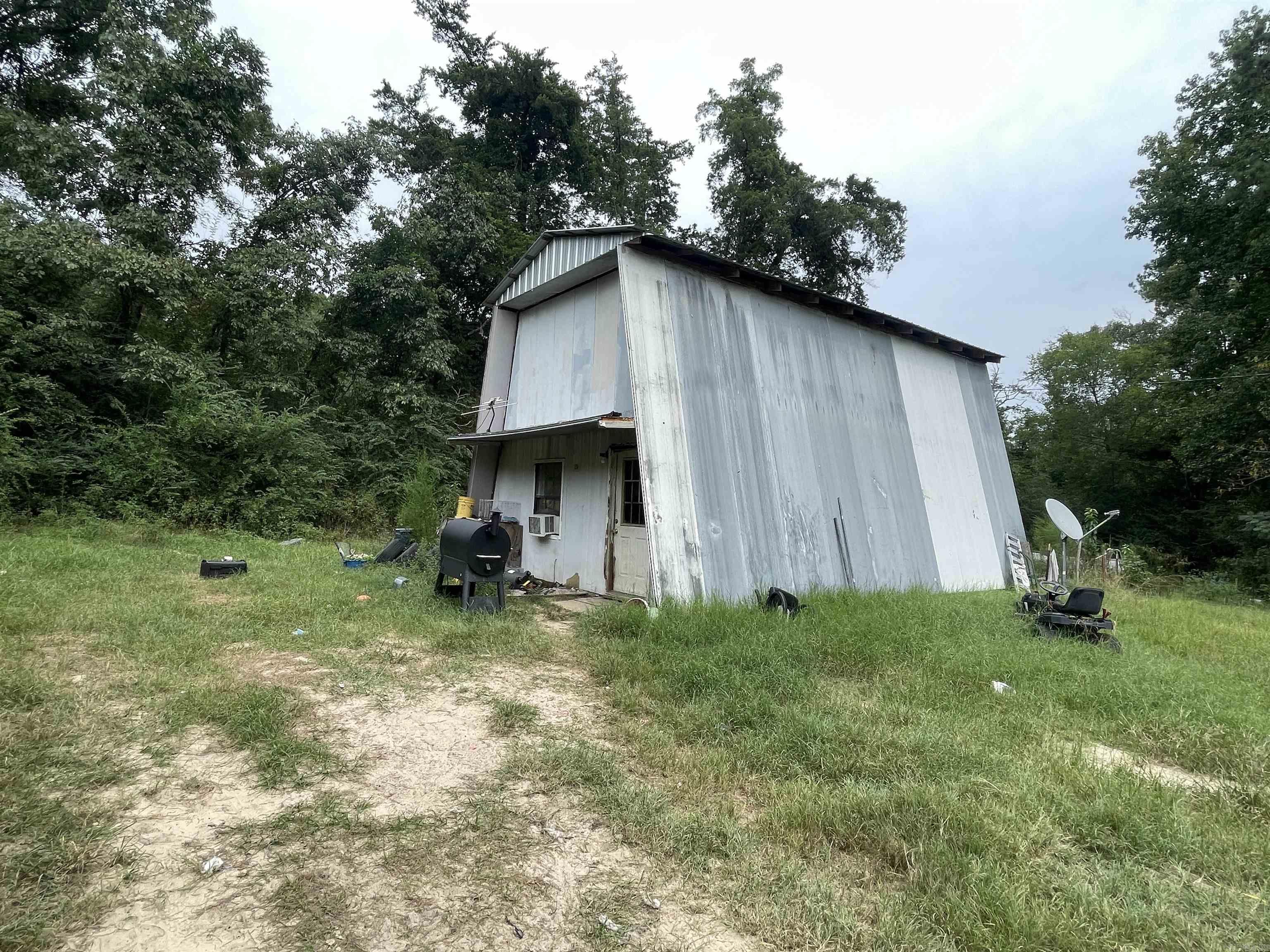 116 Ouachita 504  Camden, AR