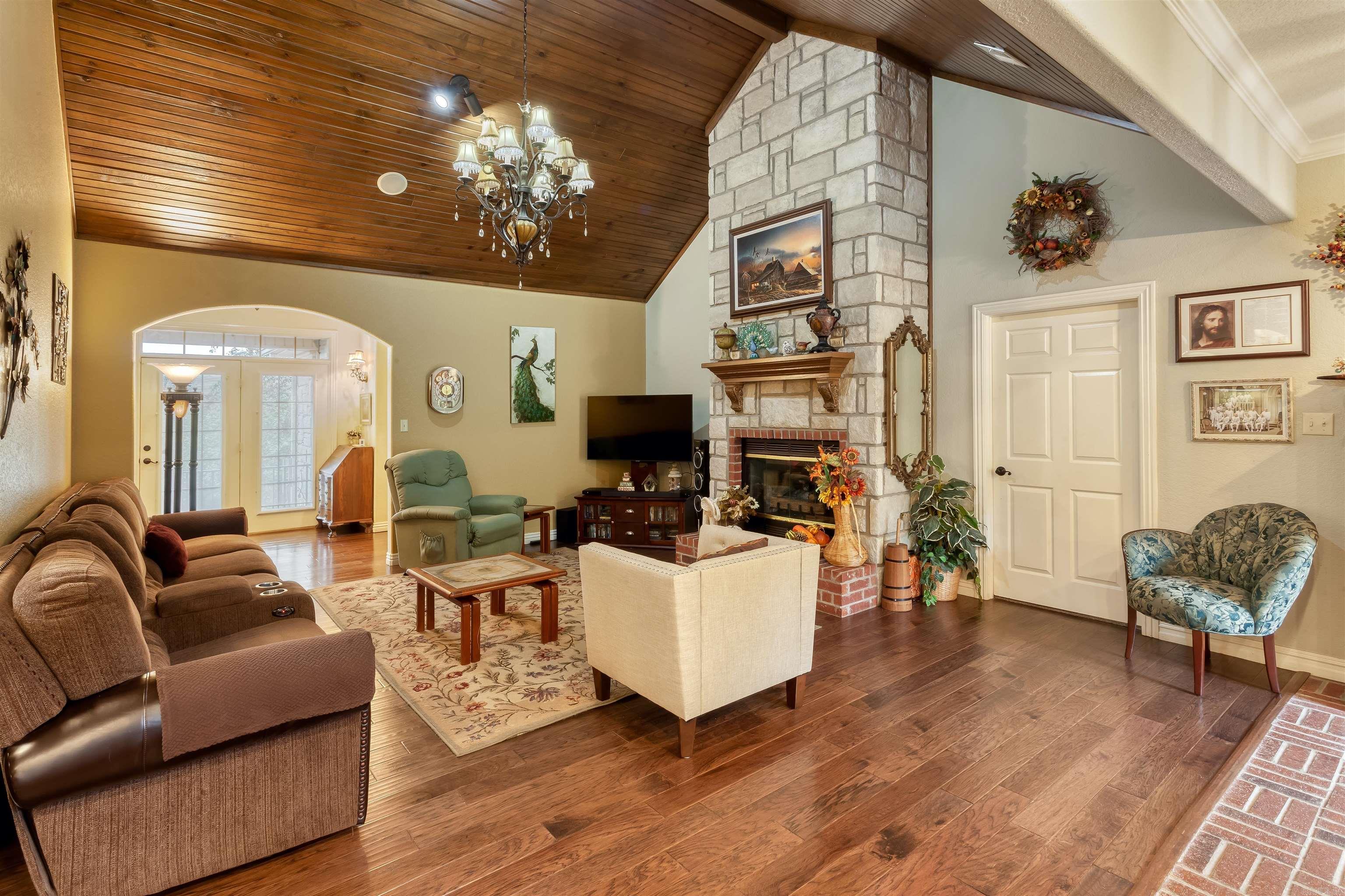 600 Beverly Hills  Van Buren, AR