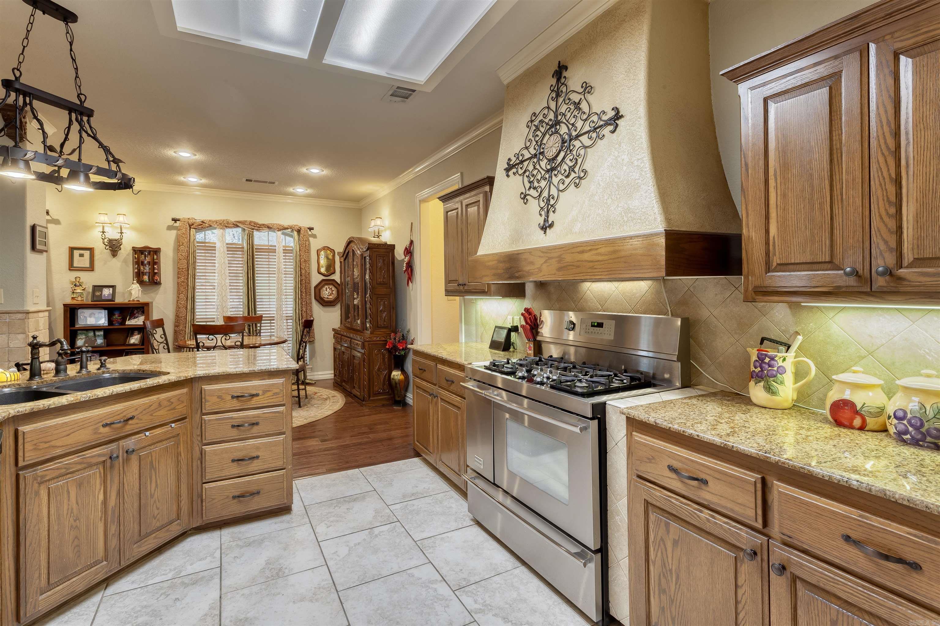 600 Beverly Hills  Van Buren, AR