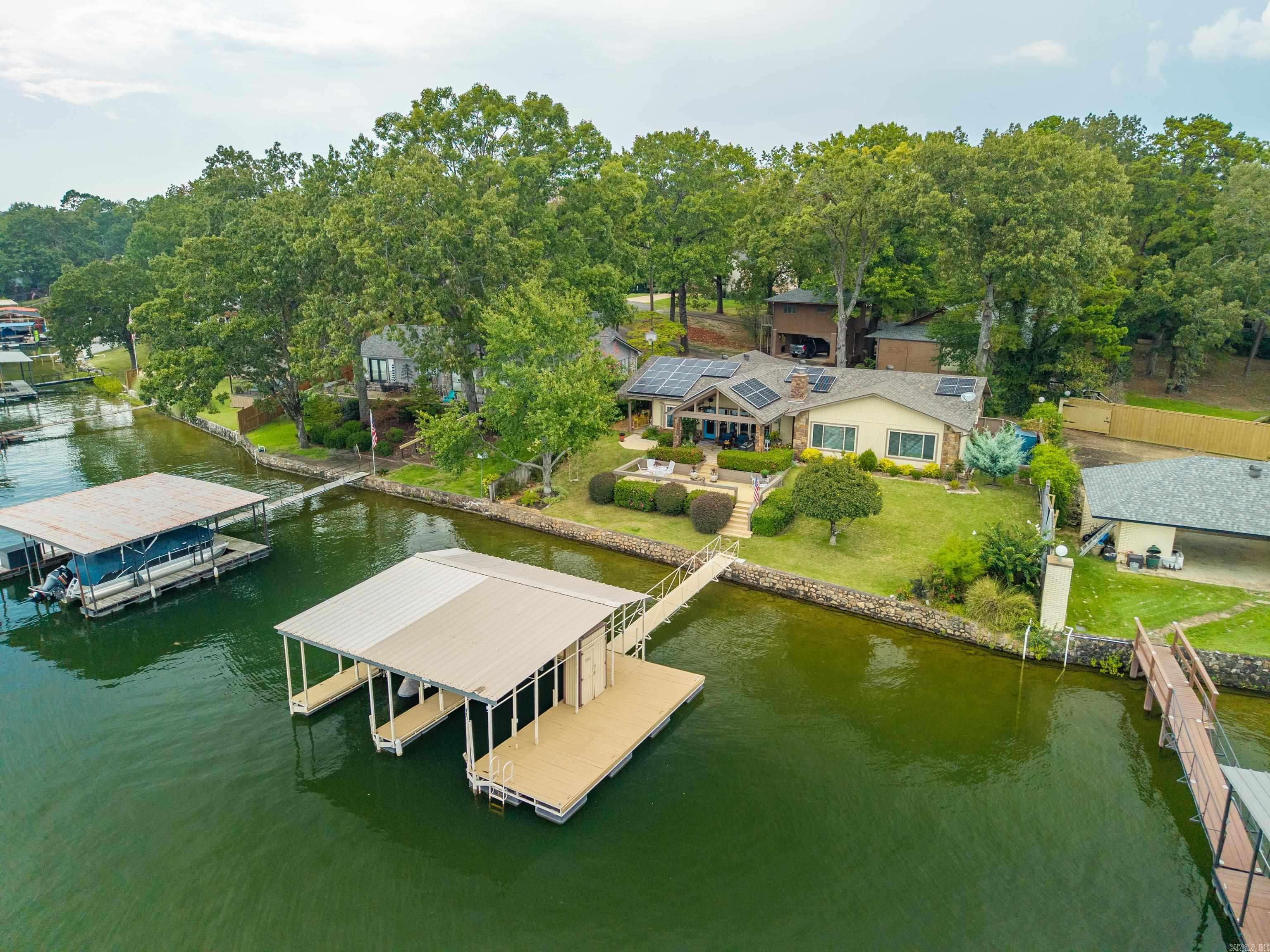 110 Stately Pt  Hot Springs, AR