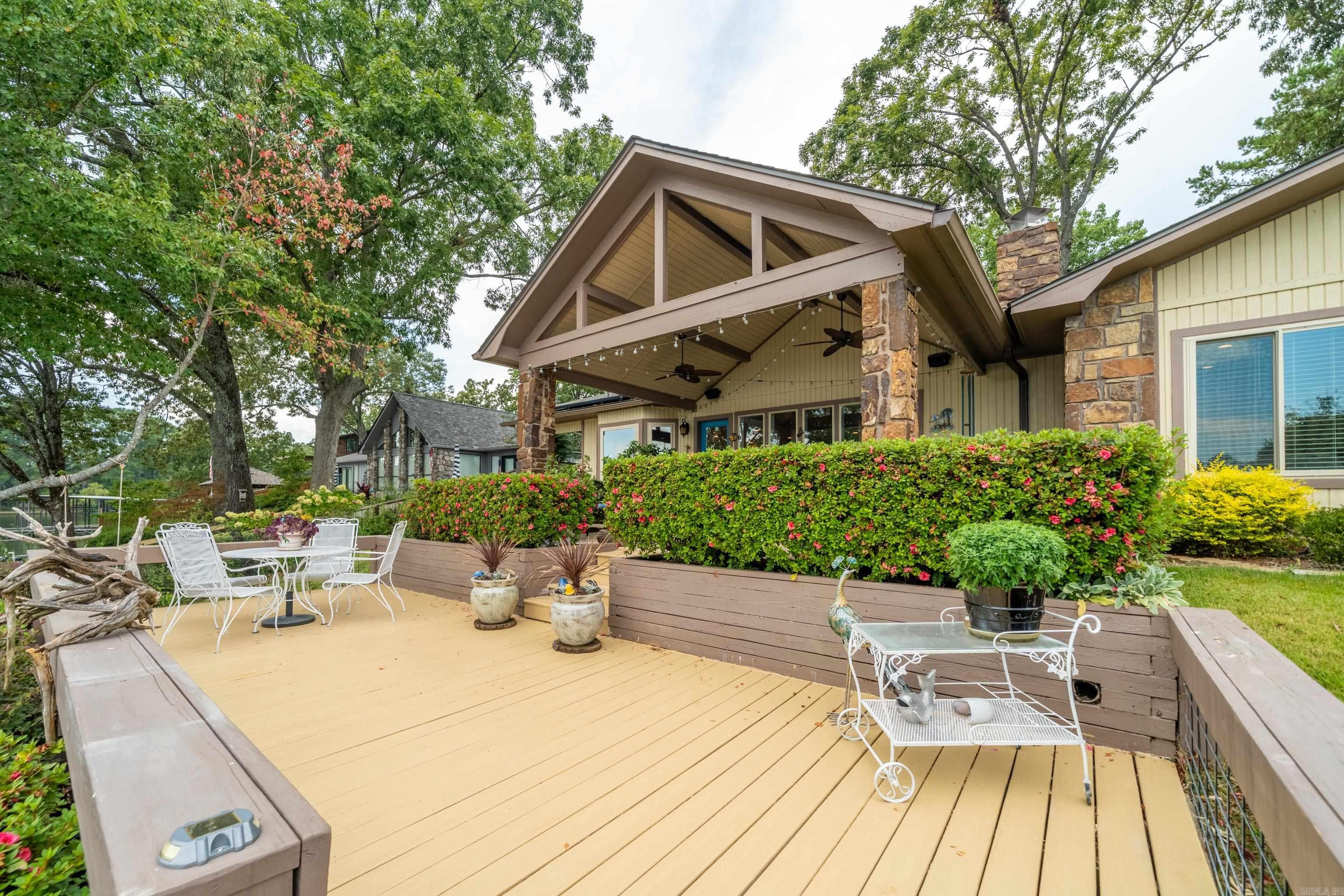 110 Stately Pt  Hot Springs, AR