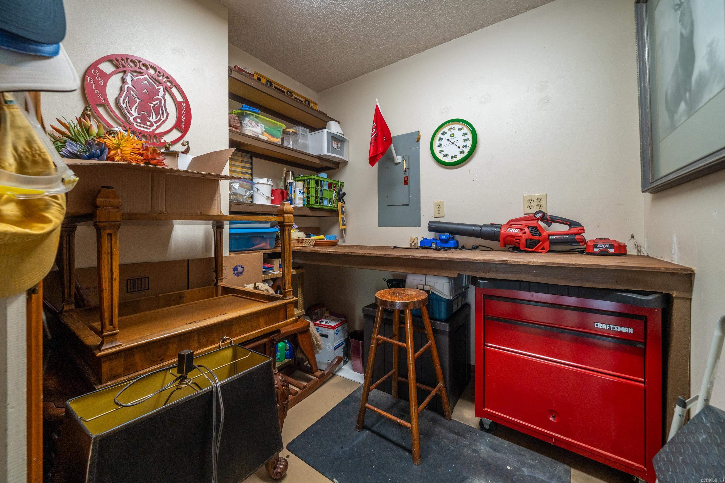 110 Stately Pt  Hot Springs, AR