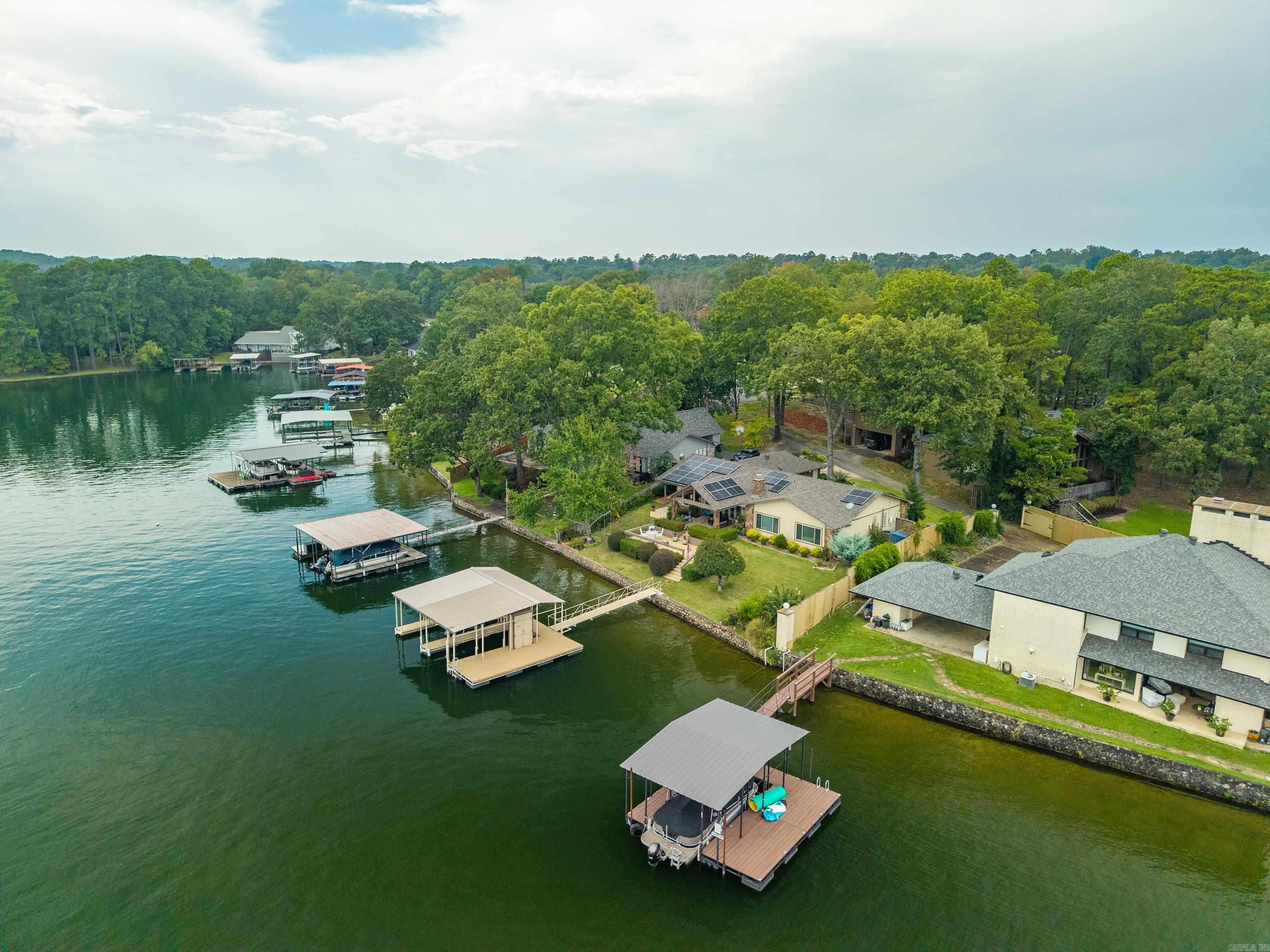 110 Stately Pt  Hot Springs, AR