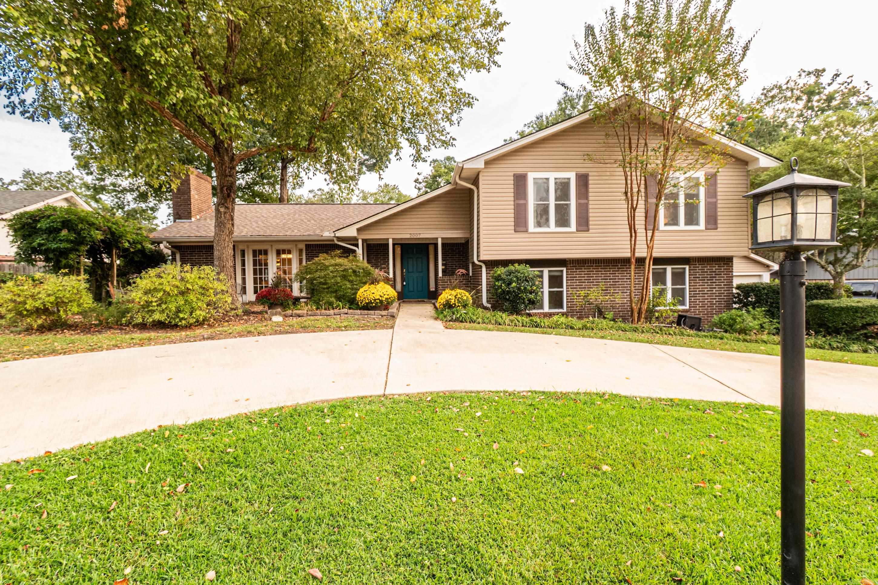 2007 W Oak St  El Dorado, AR