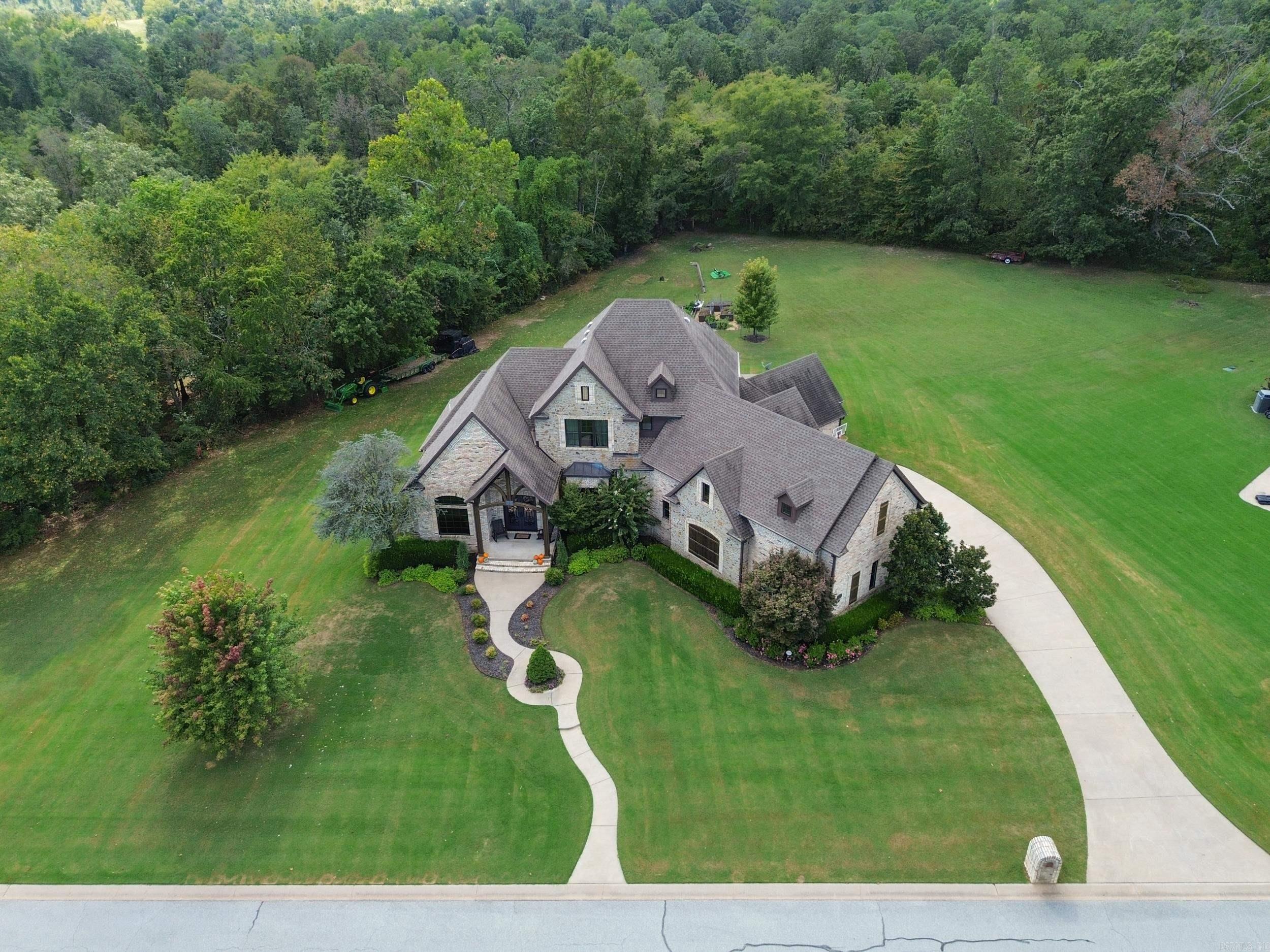 995 Beau Chalet Drive  Bentonville, AR