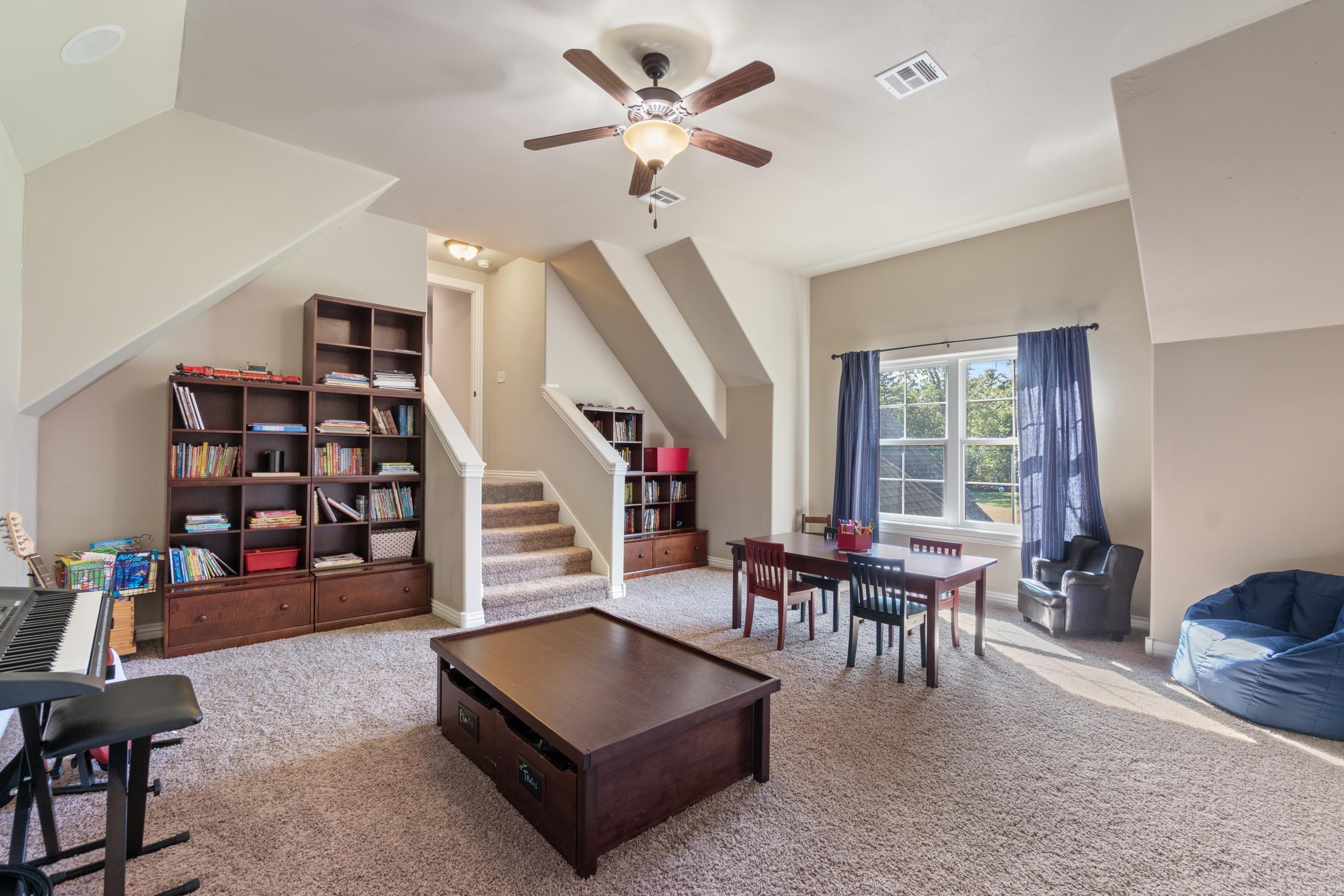 995 Beau Chalet Drive  Bentonville, AR