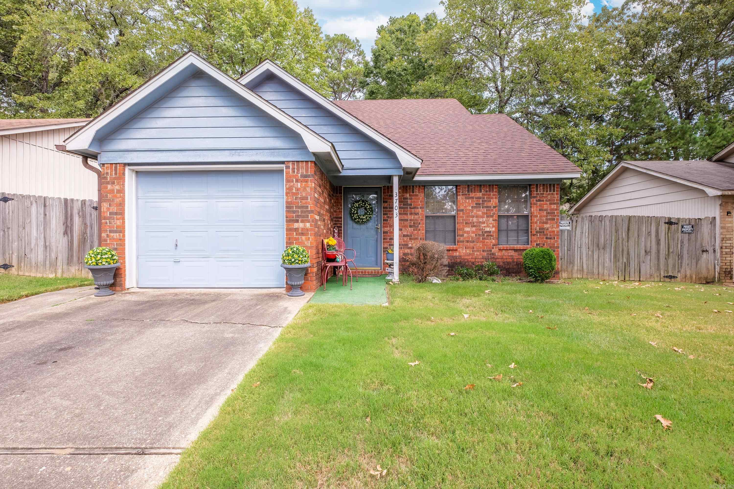  3703 Stonehedge  Little Rock, AR