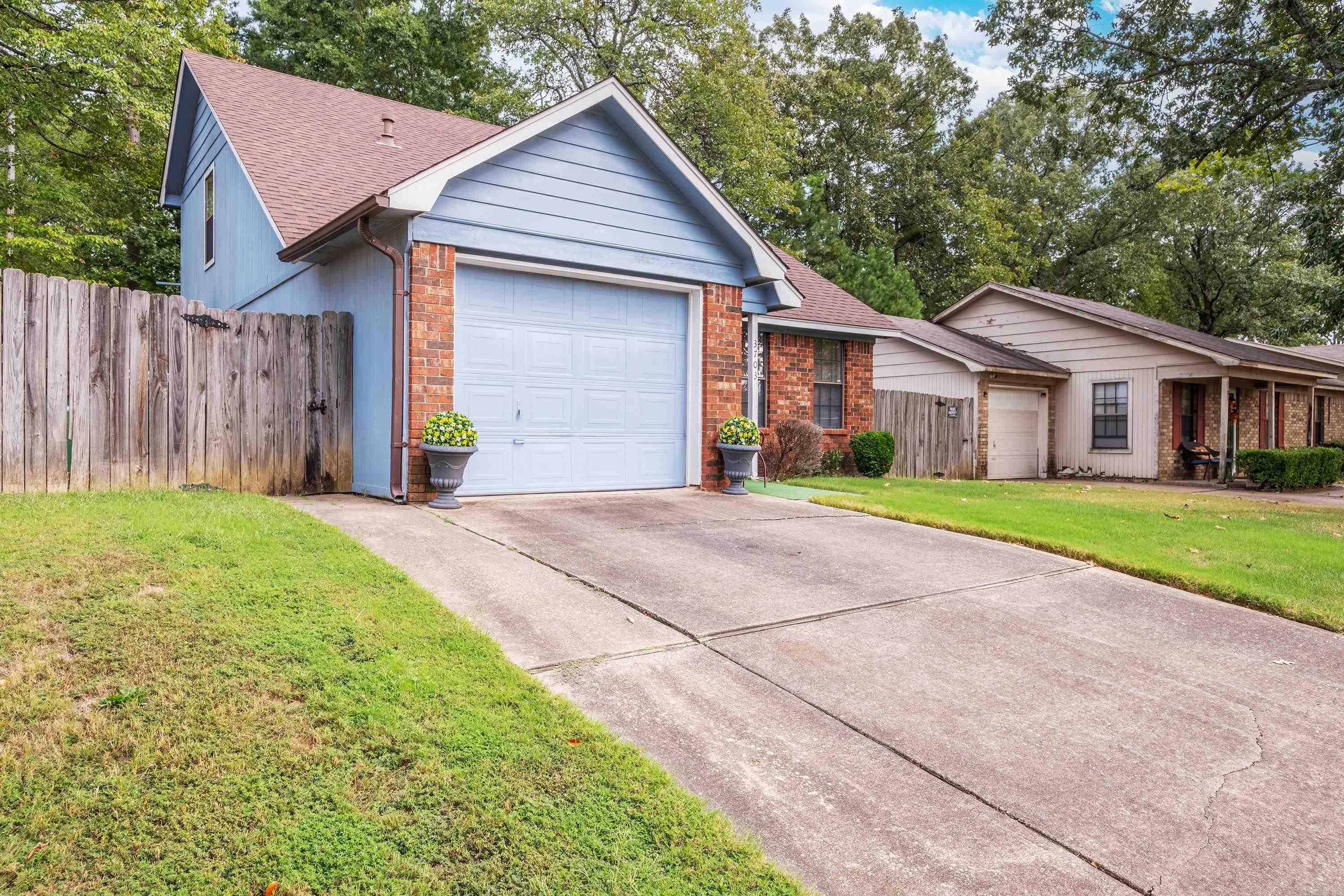  3703 Stonehedge  Little Rock, AR