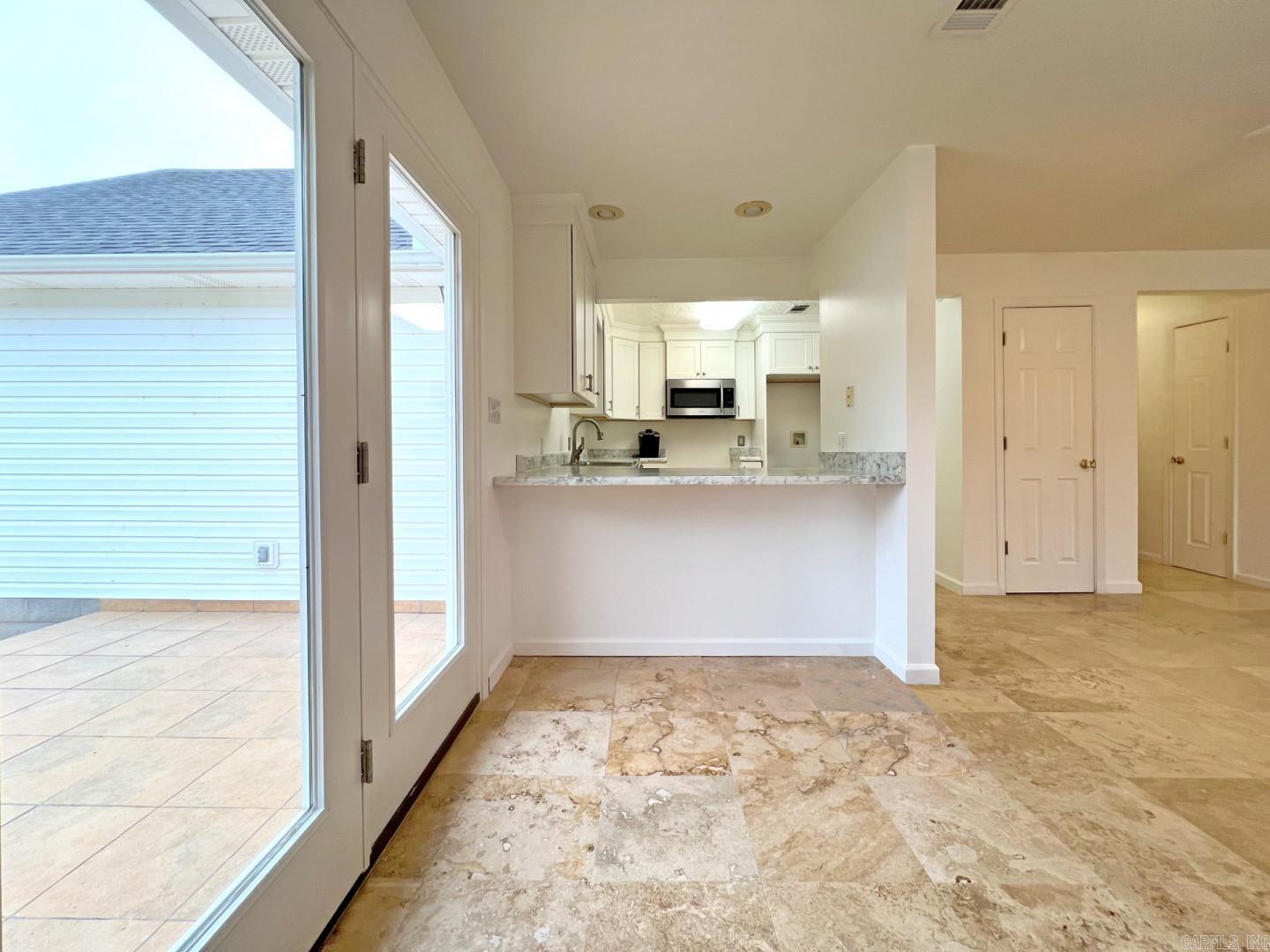 300 Sandusky Dr  Manila, AR